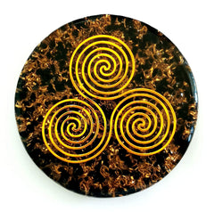 raised edge design on coaster to prevent spills