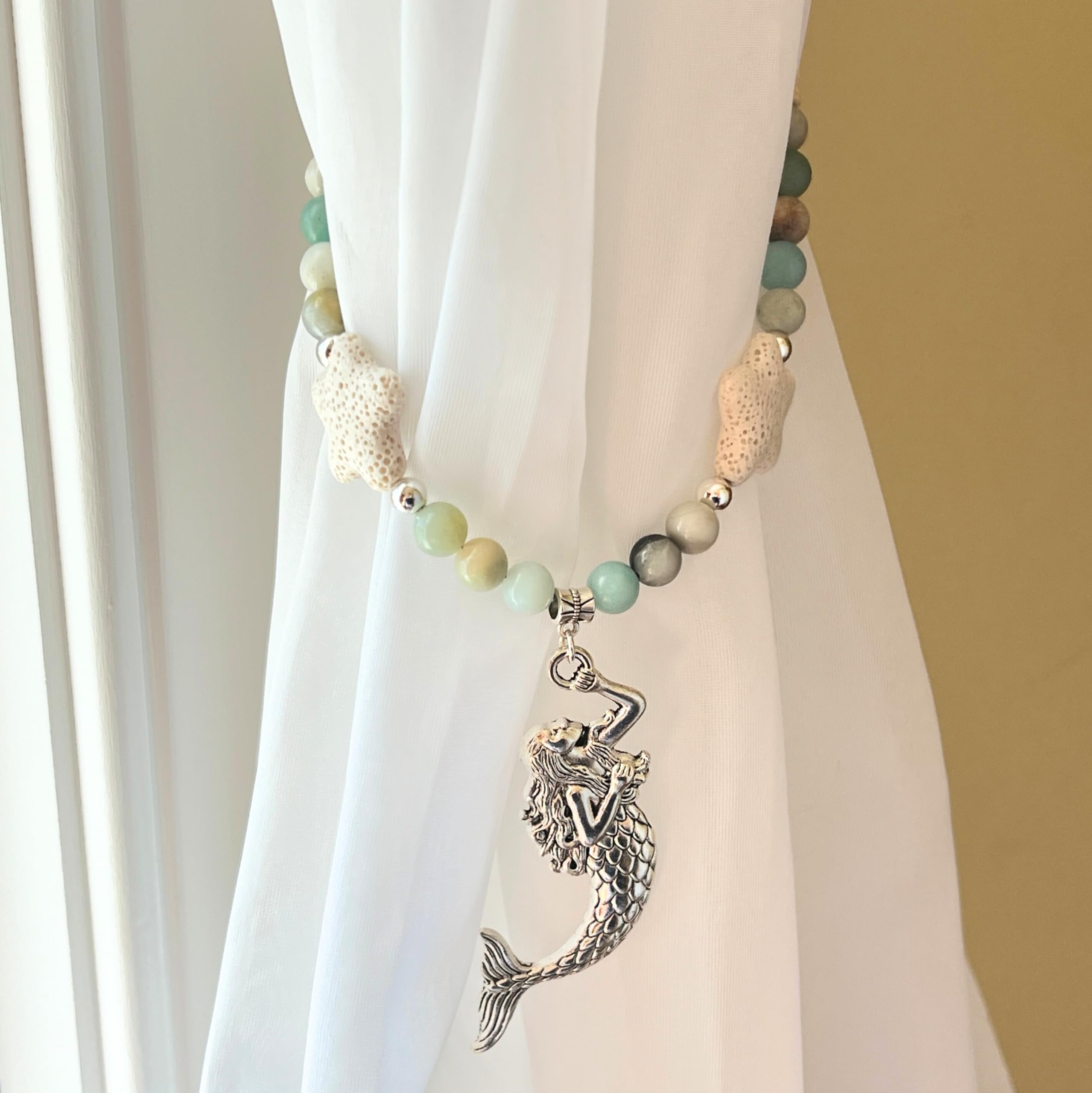 Pair of tiebacks included two strings for a coordinated look