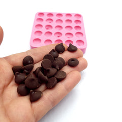 Silicone mold versatile for wax melts and embeds