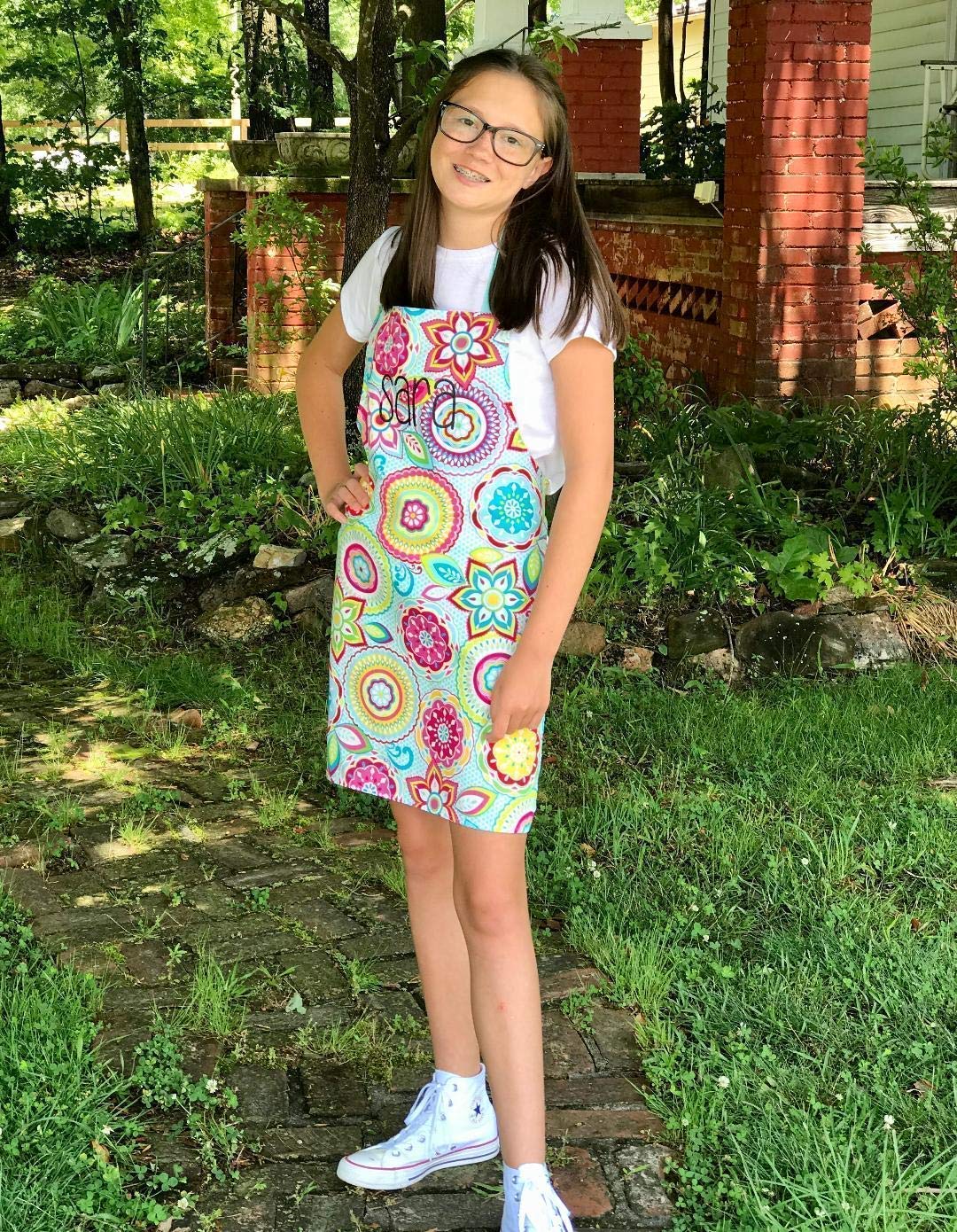 Lightweight unlined apron 27 inches long