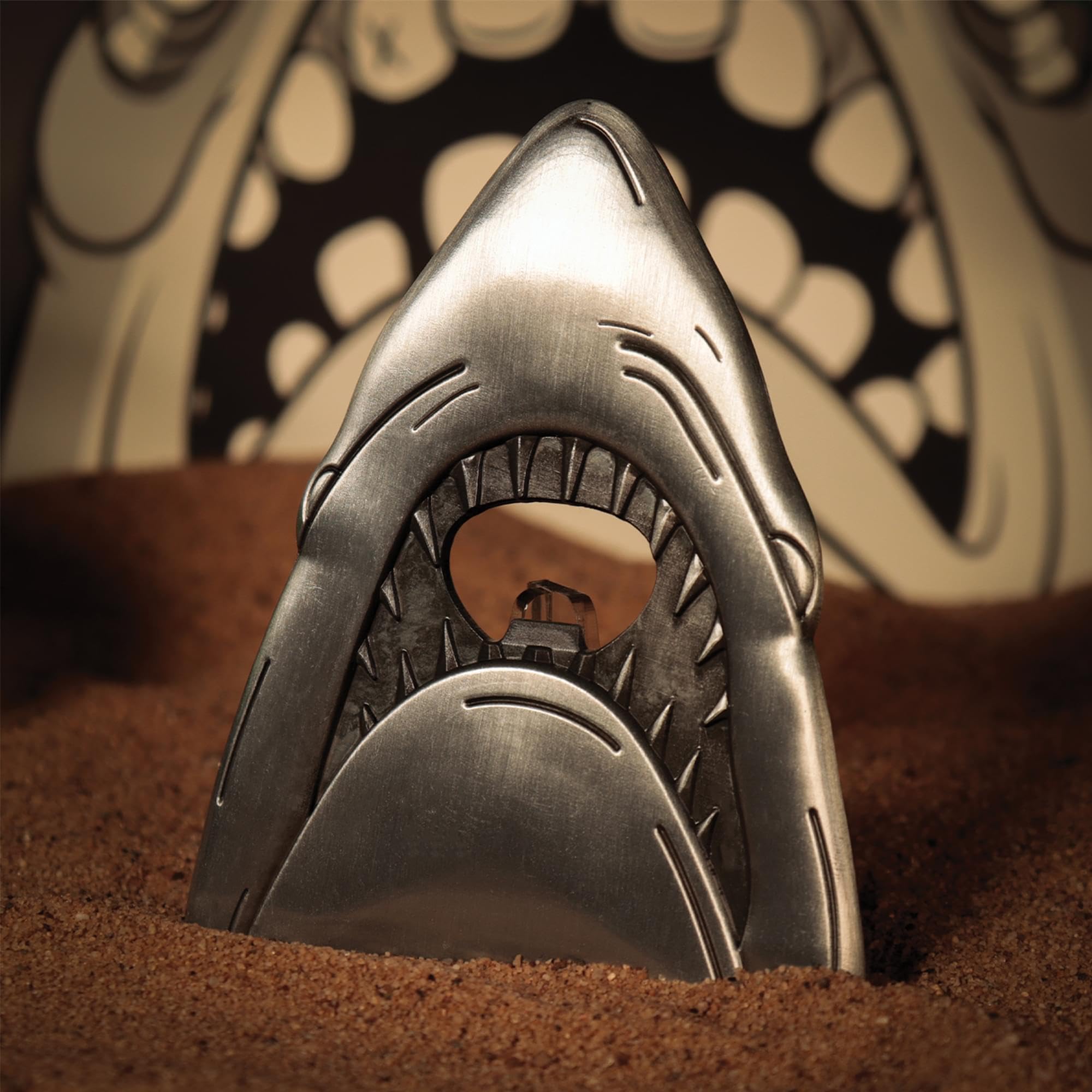 Gift idea for Jaws fans Fanattik bottle opener