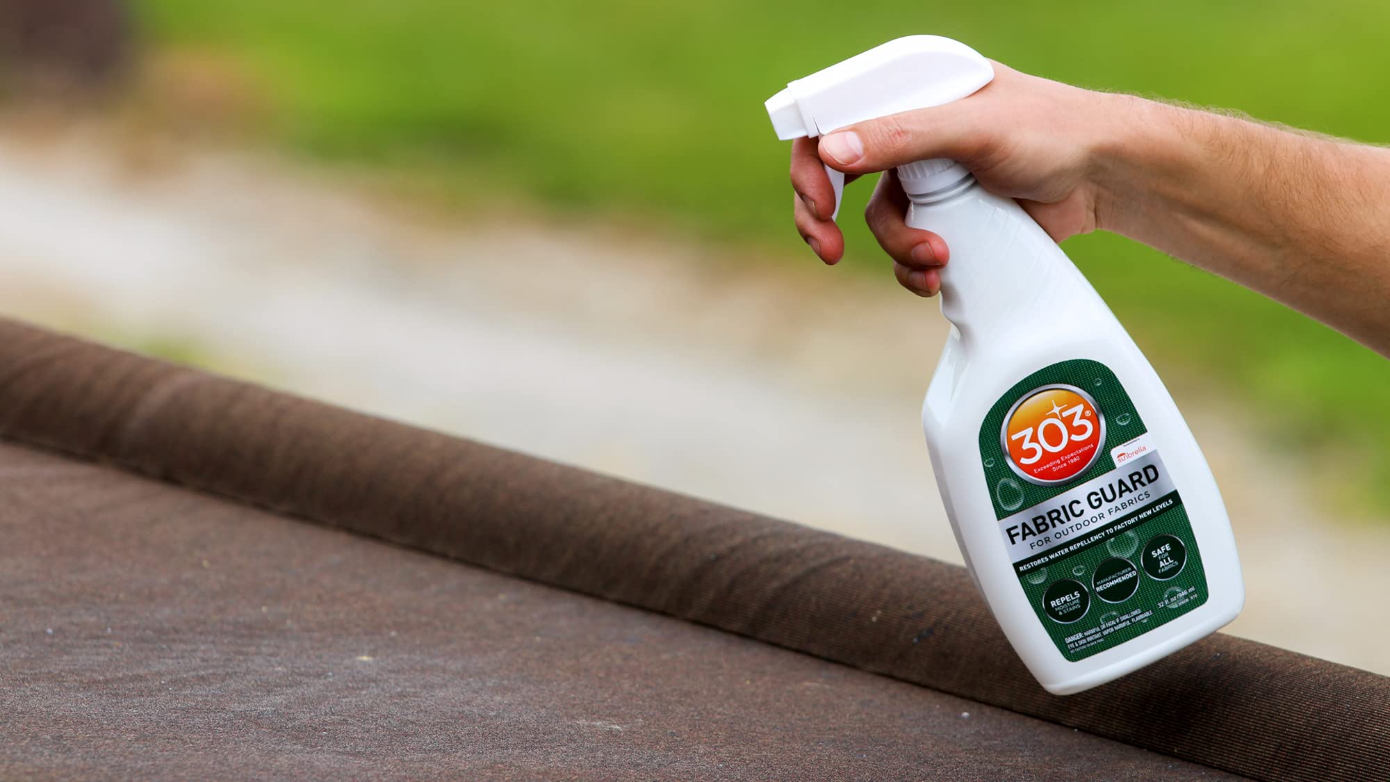 Restores water repellency 303 Fabric Guard Water Repellent 16 oz