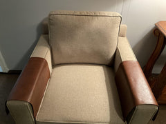 Packaging of 3pcs headrest and armrest cover set