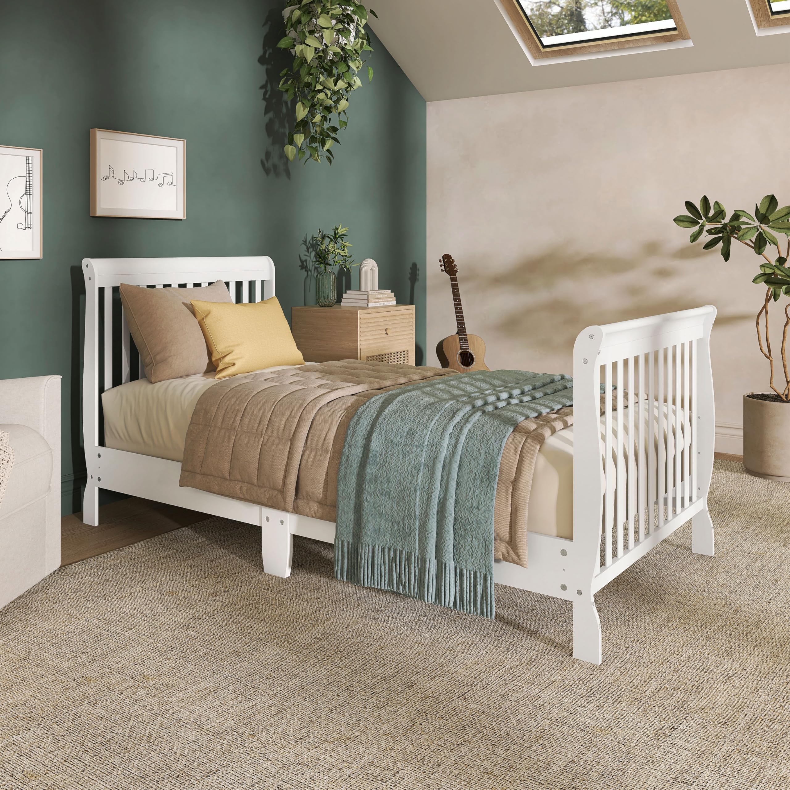 Dream On Me Aden crib compatible with mini mattresses