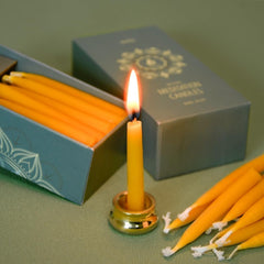 20-count beeswax candles with brass holder by AGLARY