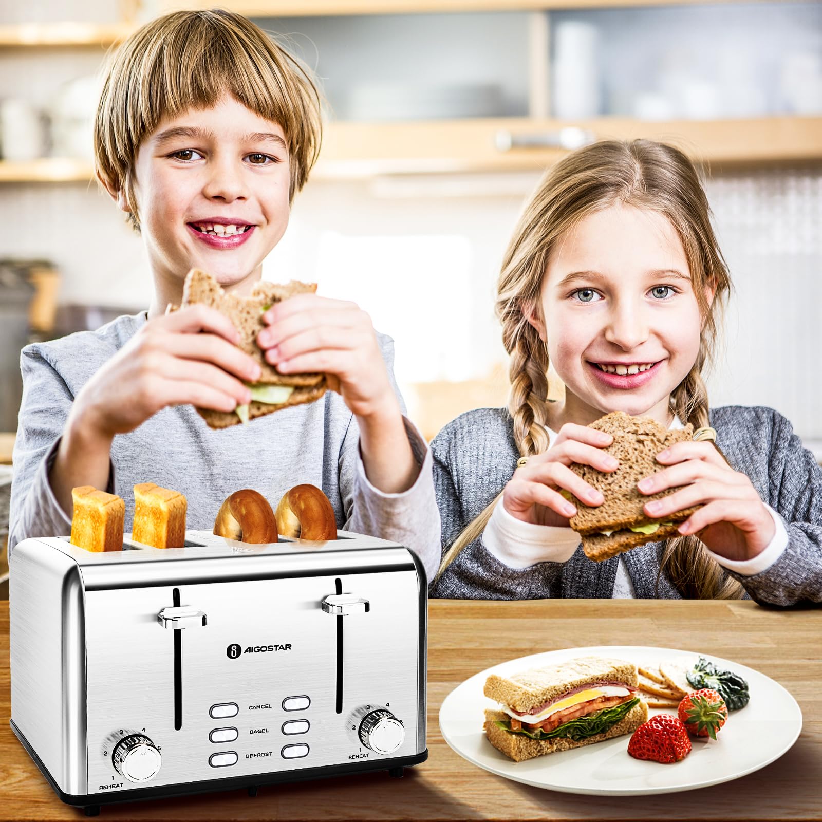 Compact 4-slice kitchen toaster by Aigostar