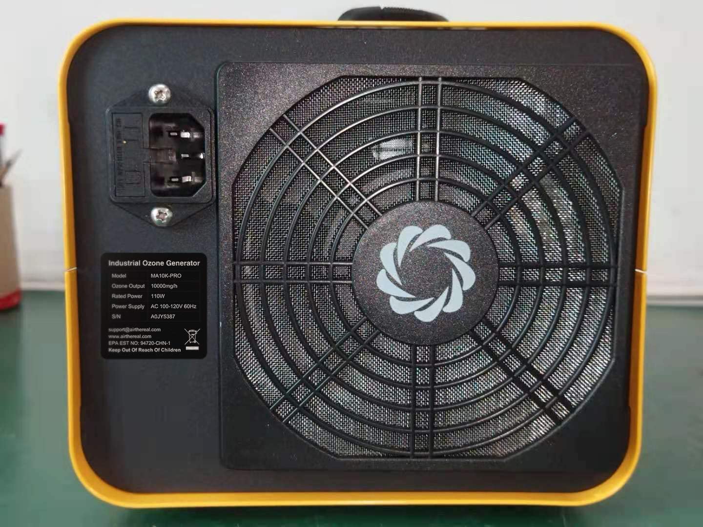 Ozone generator MA10K-PRO with 3500 sq ft coverage
