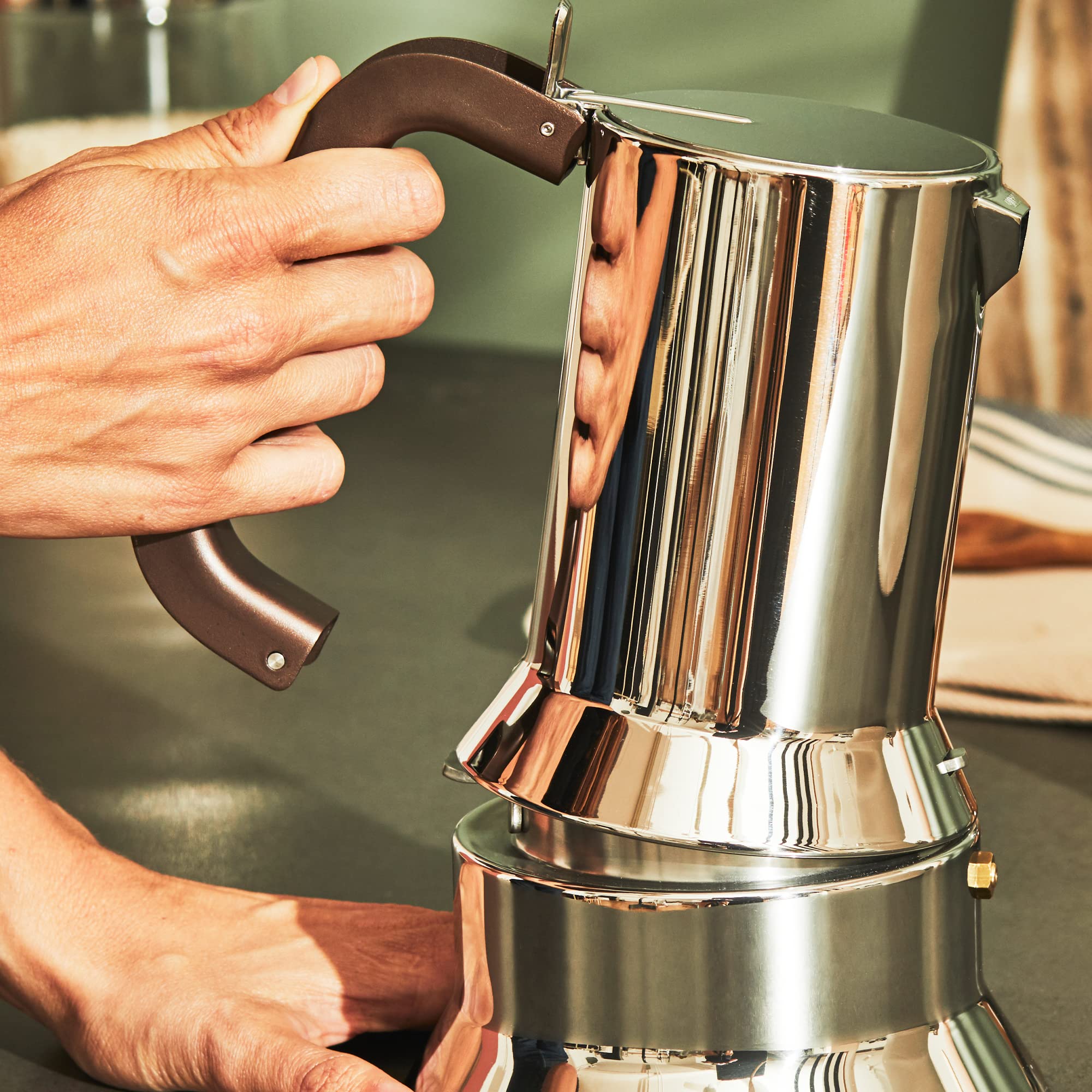 Alessi 9090/6 available in 1 3 6 and 10 cup sizes