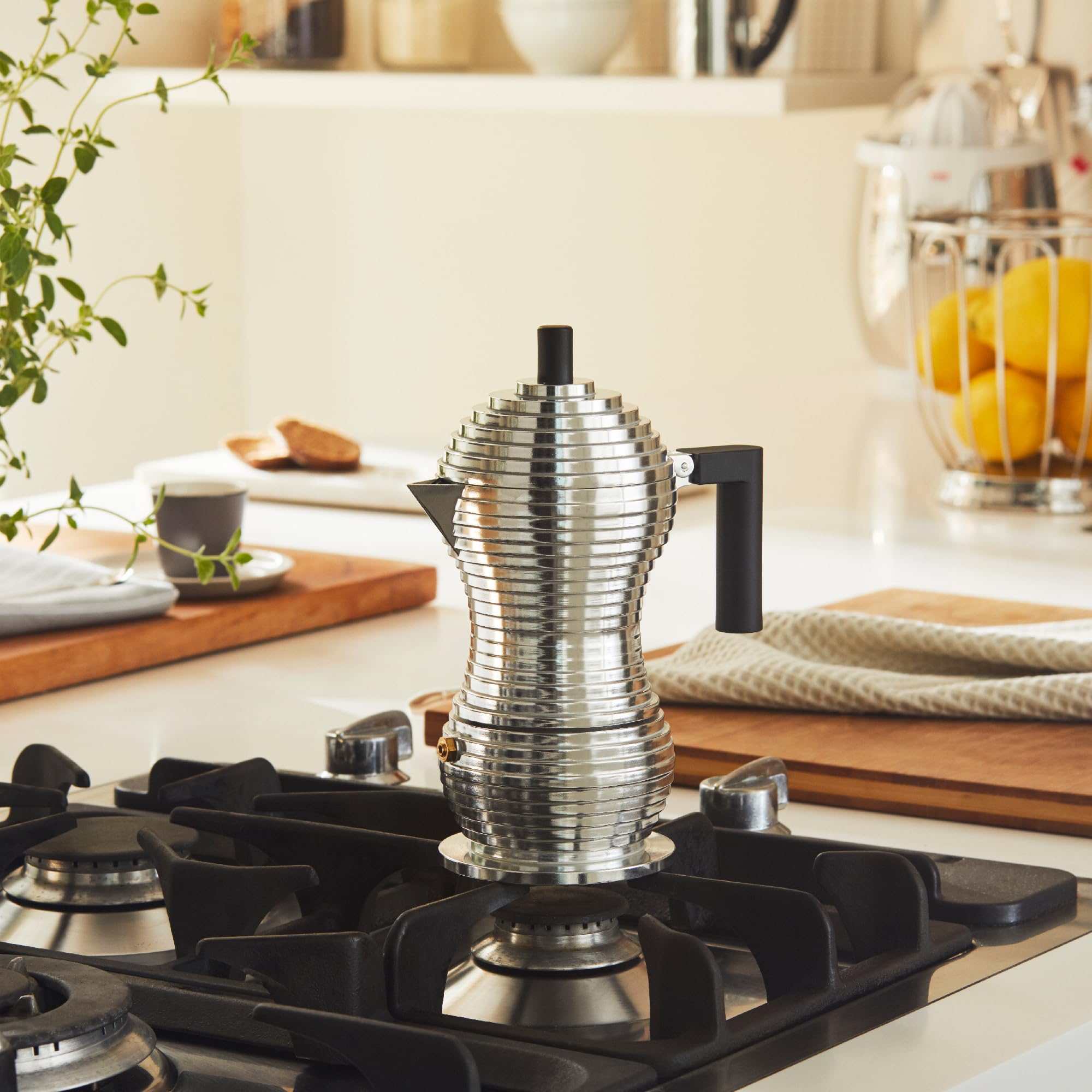 Pulcina espresso maker V-shaped anti-drip spout by Alessi