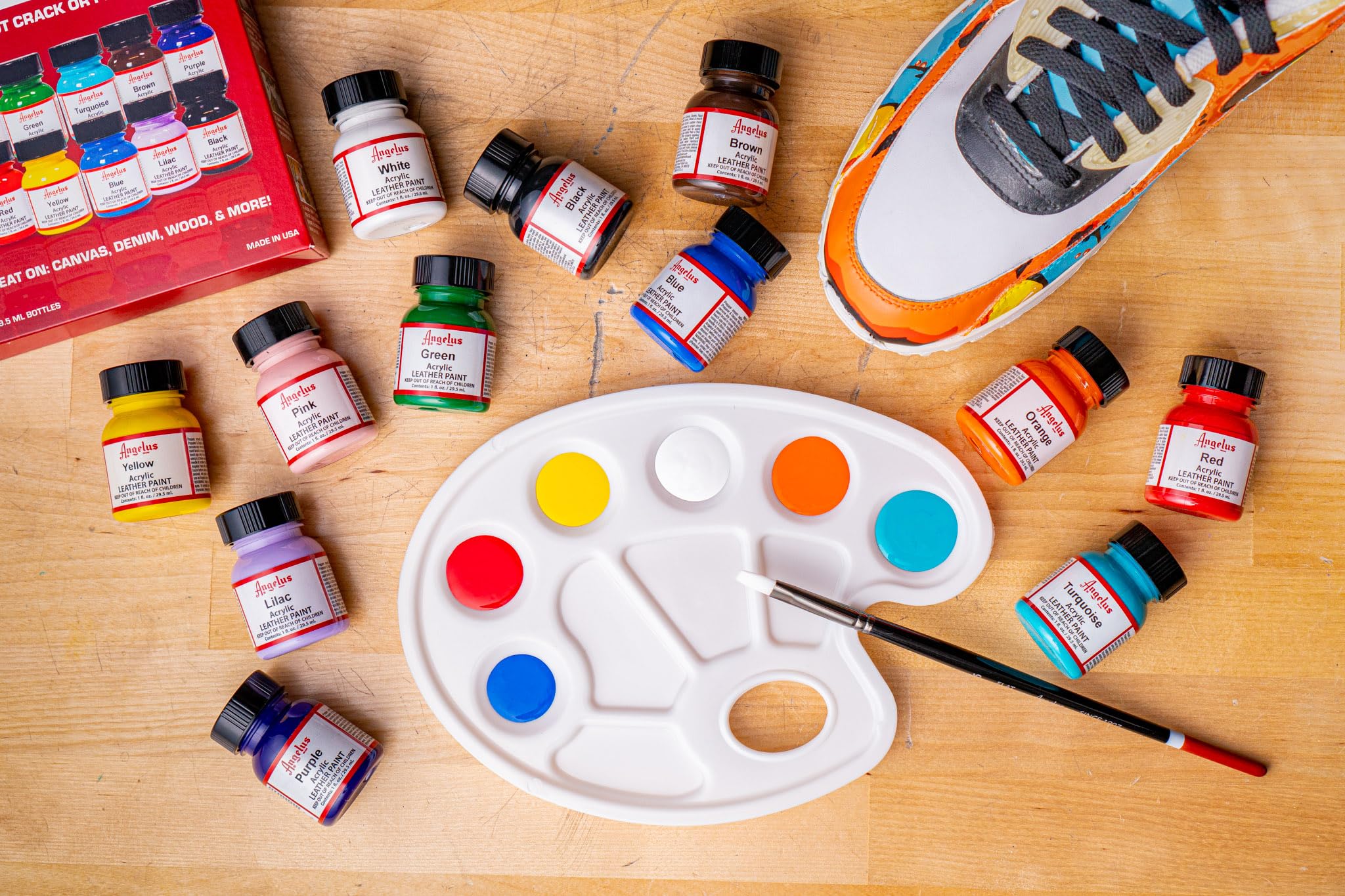 Angelus 1 oz color bottles for leather paint