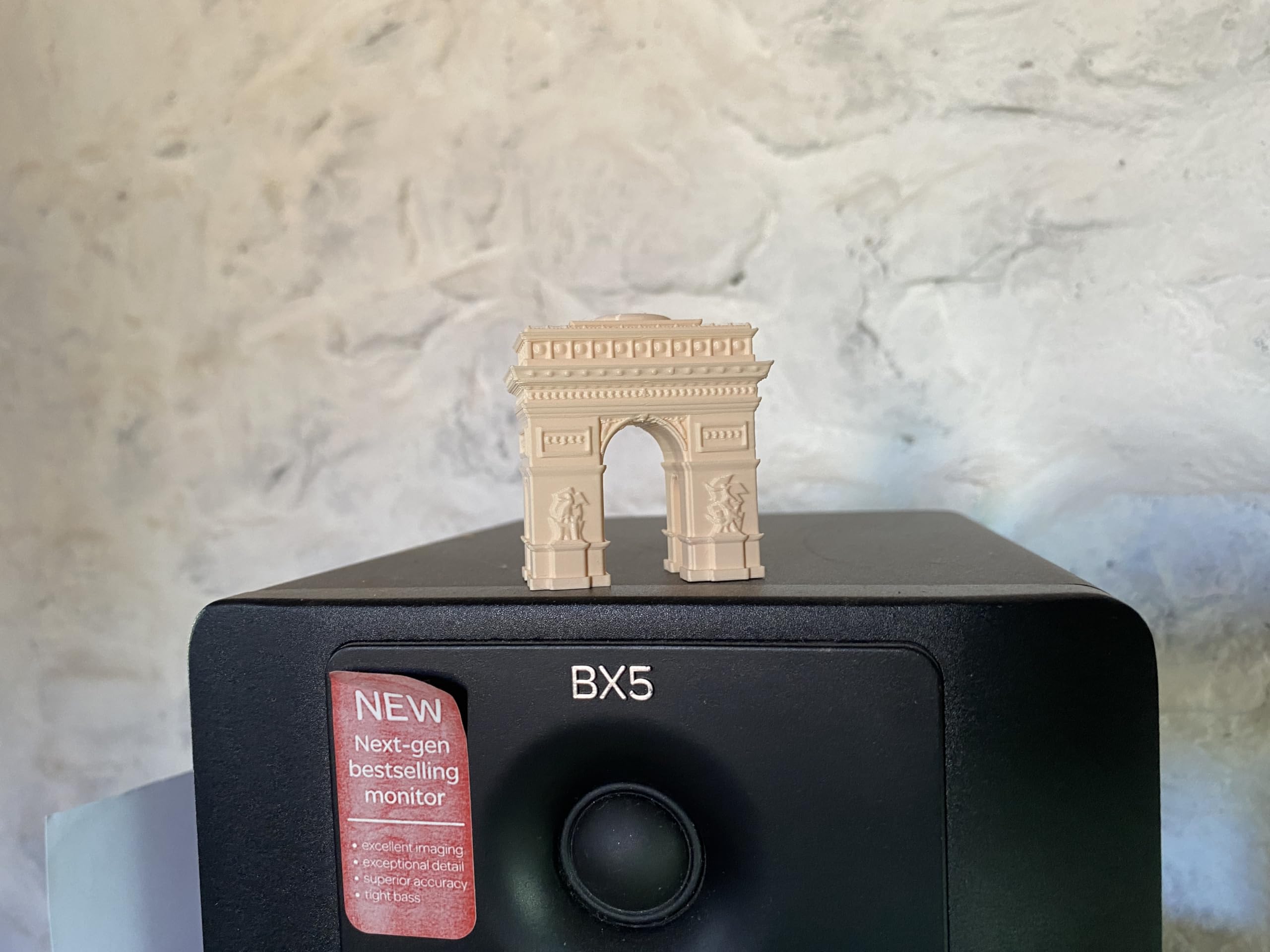 Authentic looking Arc De Triomphe model 3D printed PLA