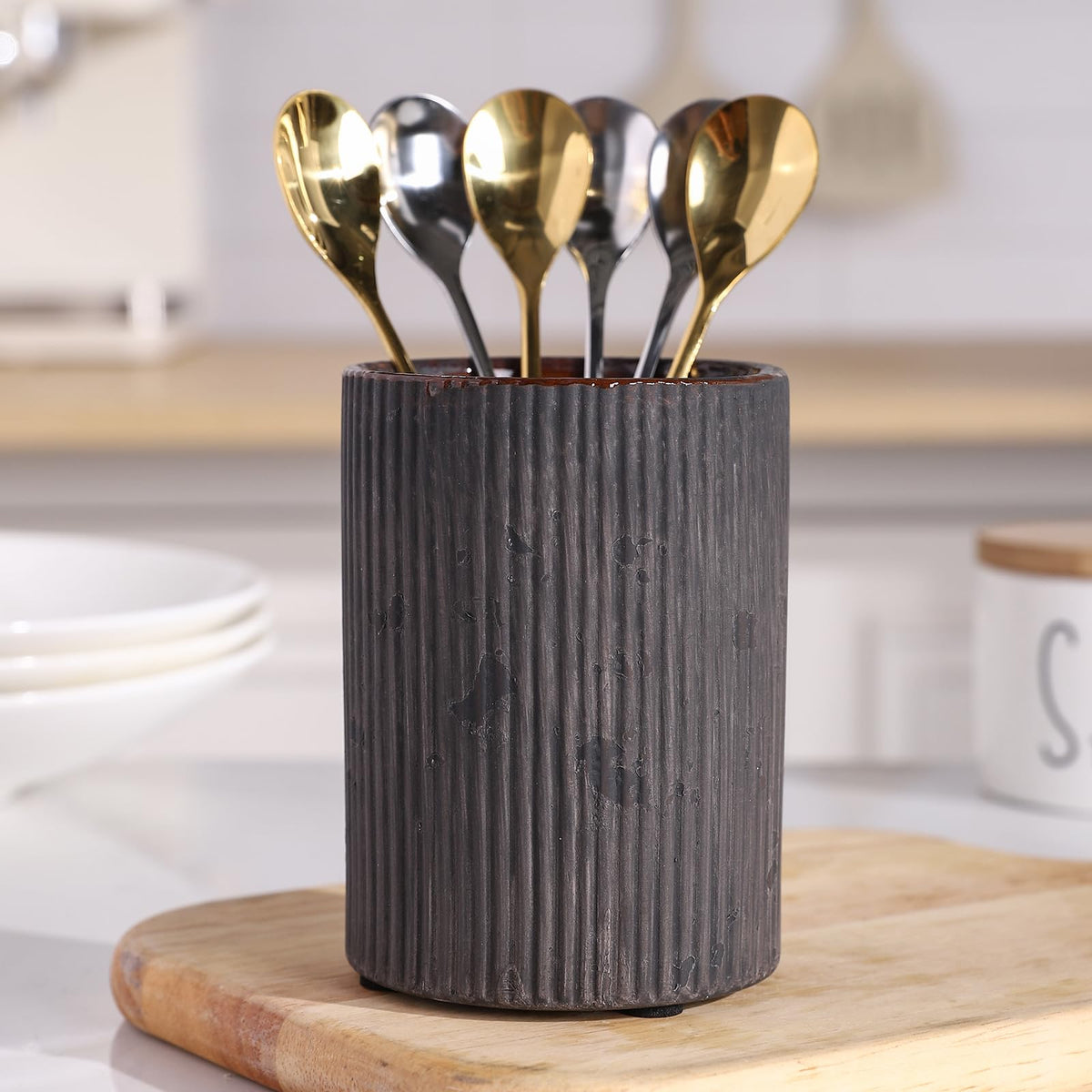 ATLZBLTCI ceramic coffee bar utensil holder front view