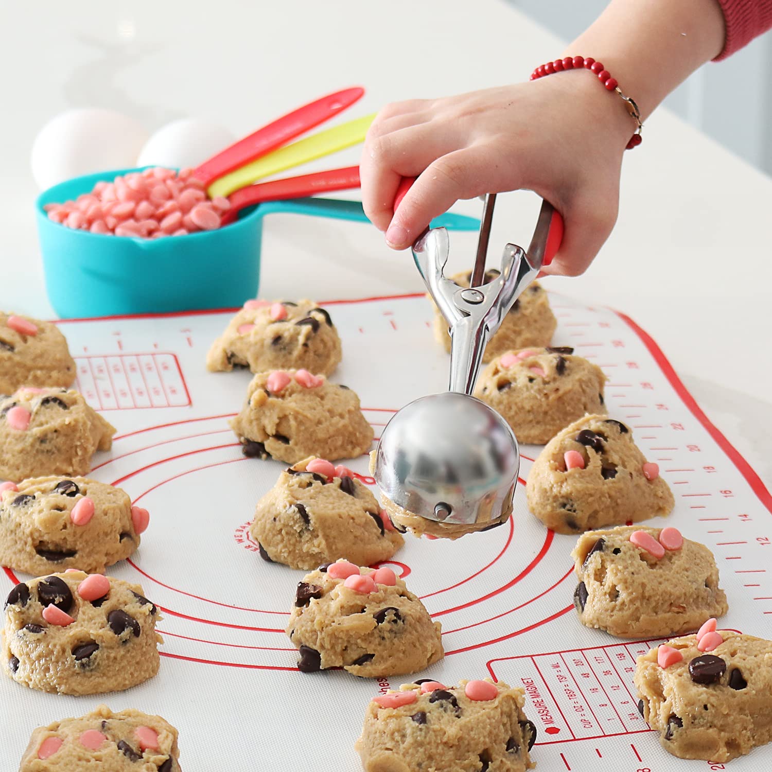 Baketivity kitchen tools designed for ages 4 to 10