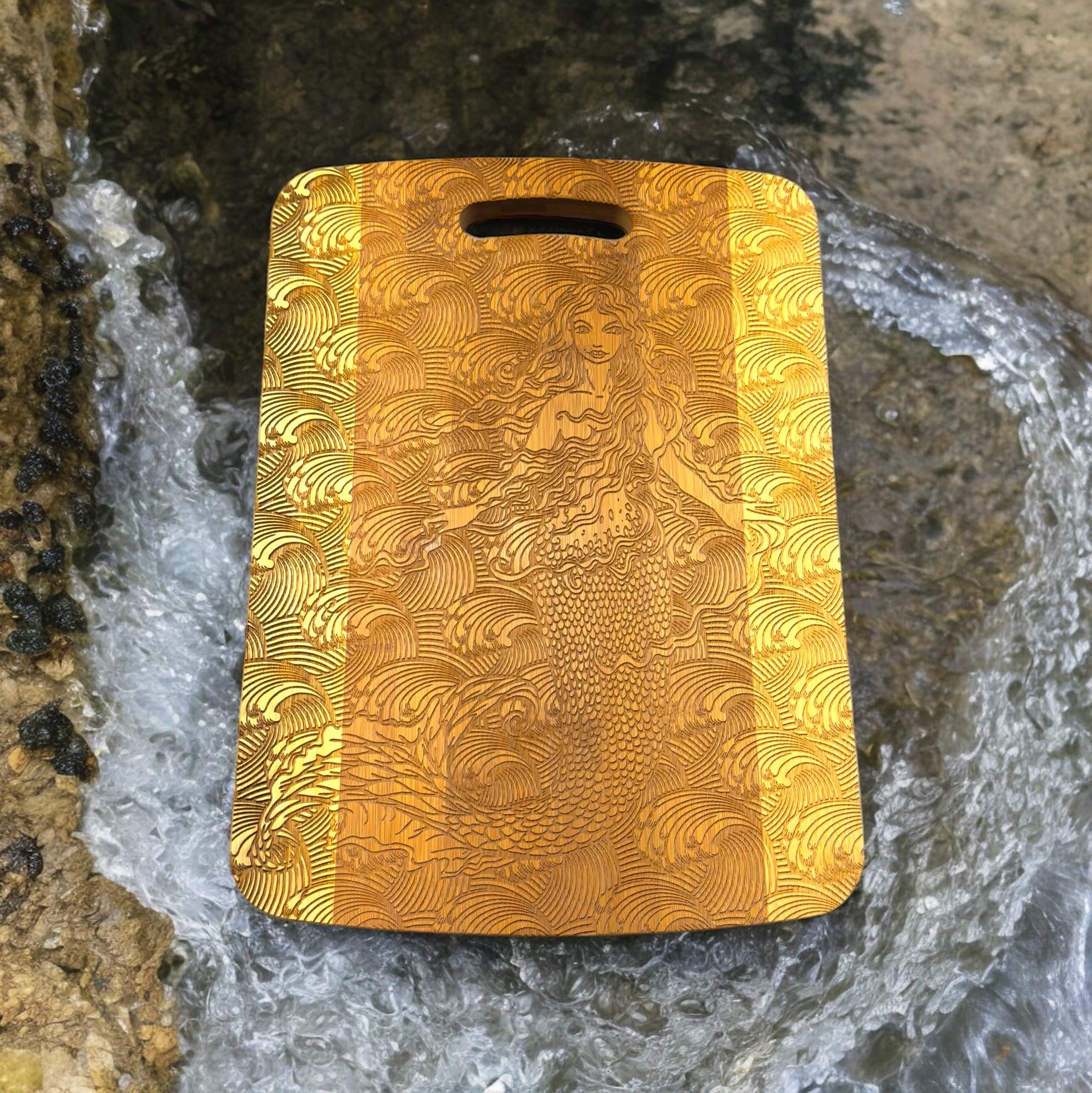 Compact bamboo cutting board for kitchen use