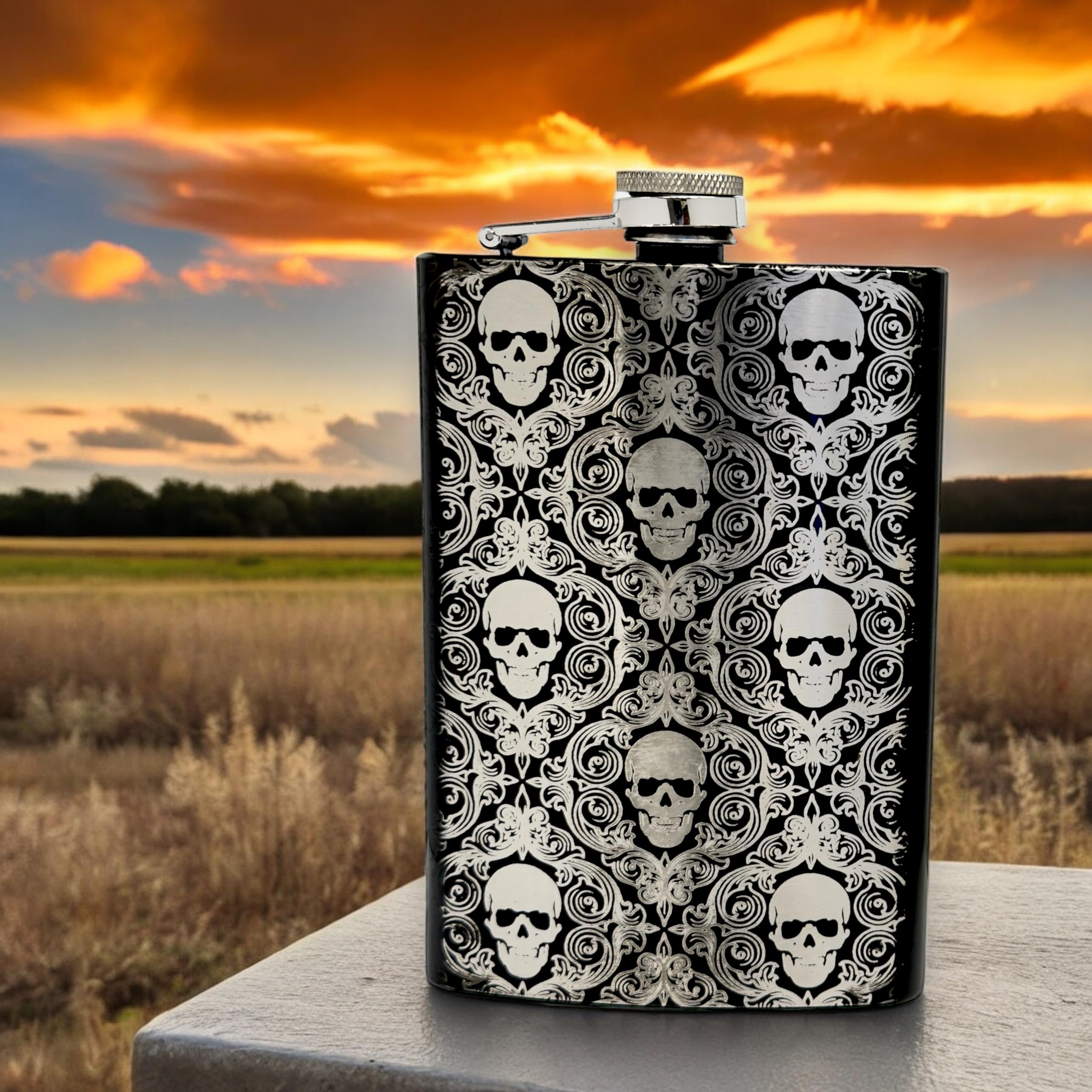 Secure screw top lid on black Gothic Baroque Flask