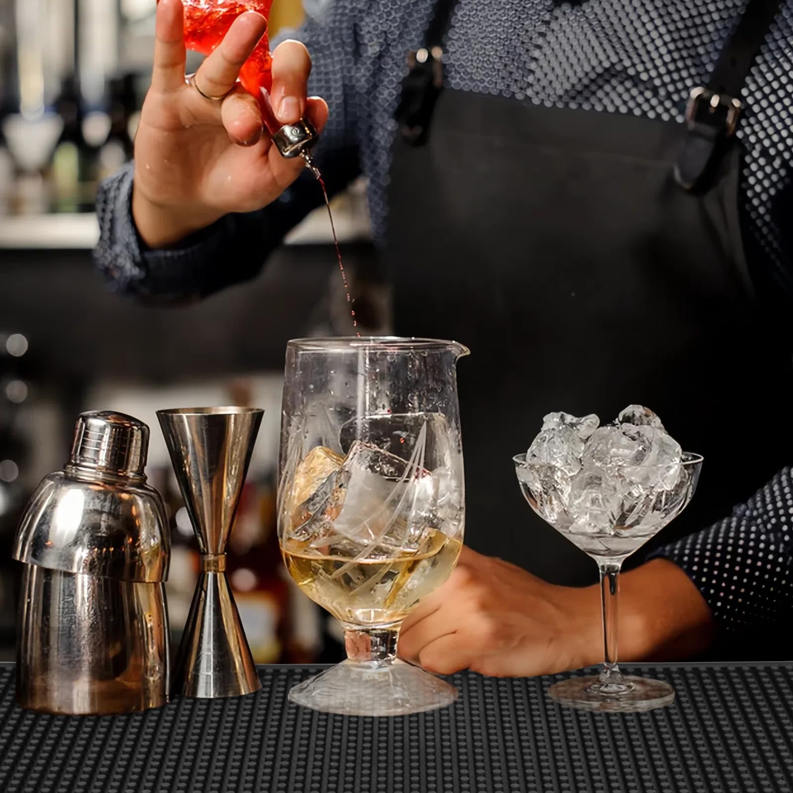 Bar mat set for professional and home bars