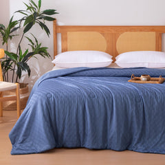 Basics Cooling Comforter waffle jacquard blue queen size
