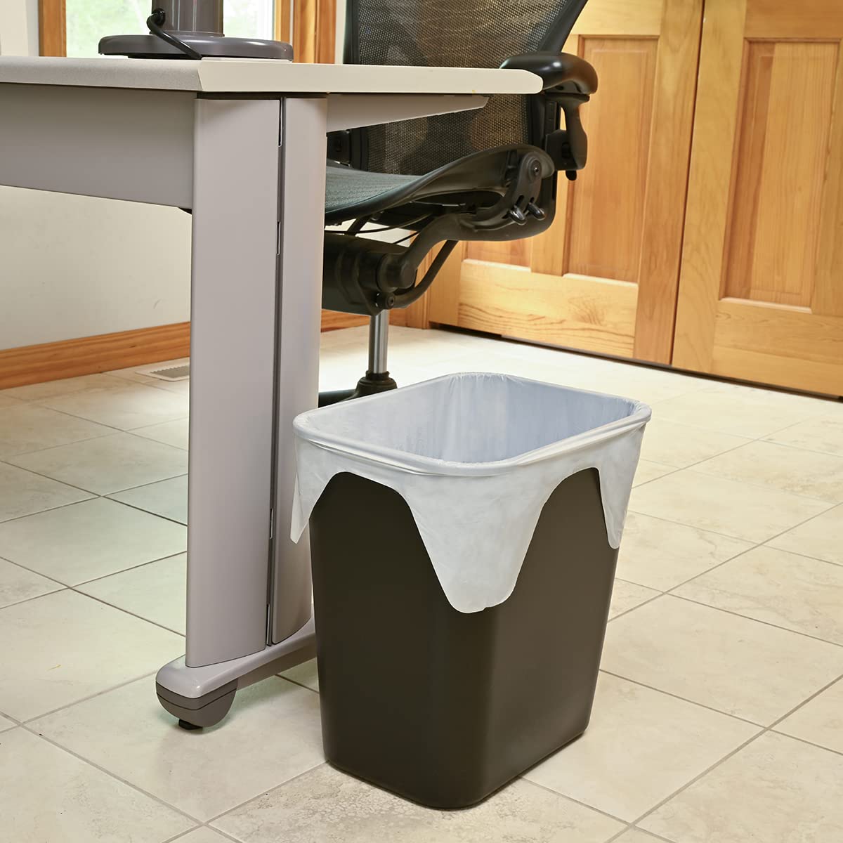 Basics fresh scent trash bags for kitchen bathroom office