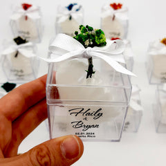 Hand-poured seashell candle size 1.96 inches for gift