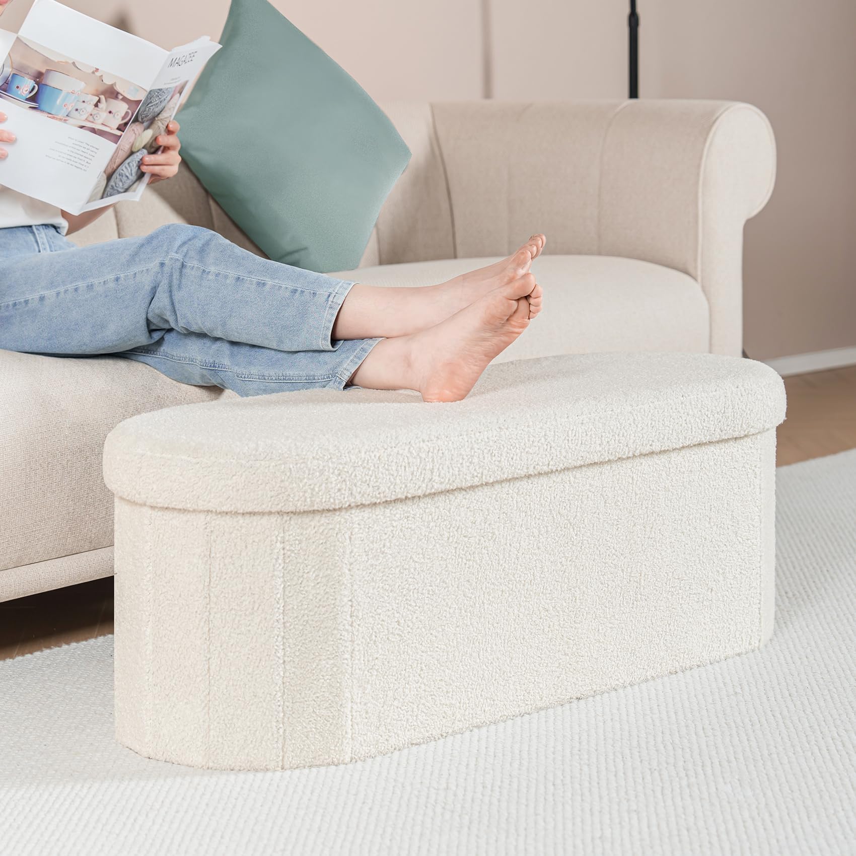 Foldable ottoman quick setup and storage