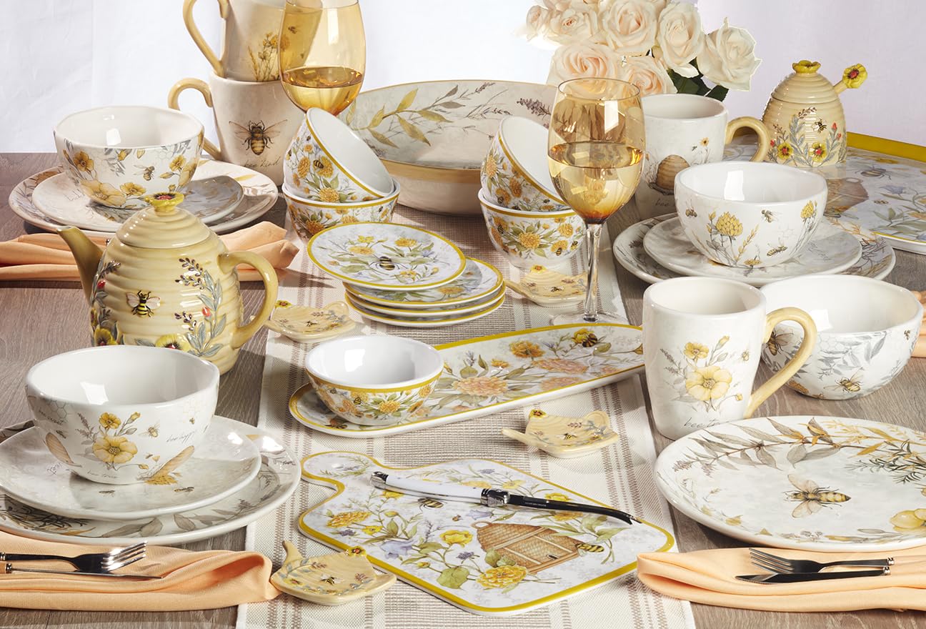 Bee Sweet honey pot and tea bag holders packaging