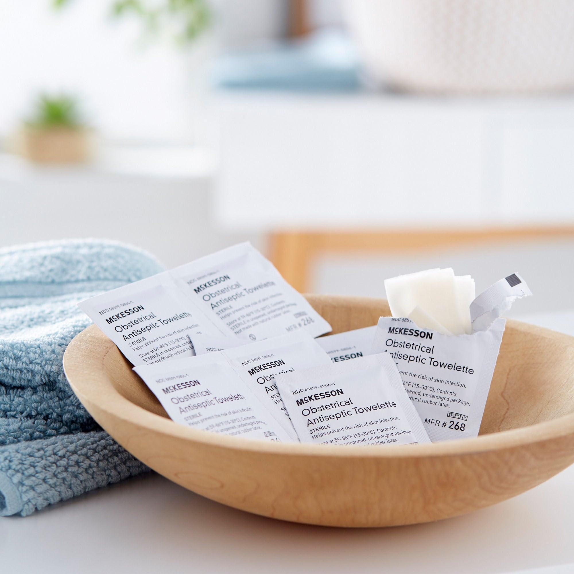 Benzalkonium chloride antiseptic towelettes