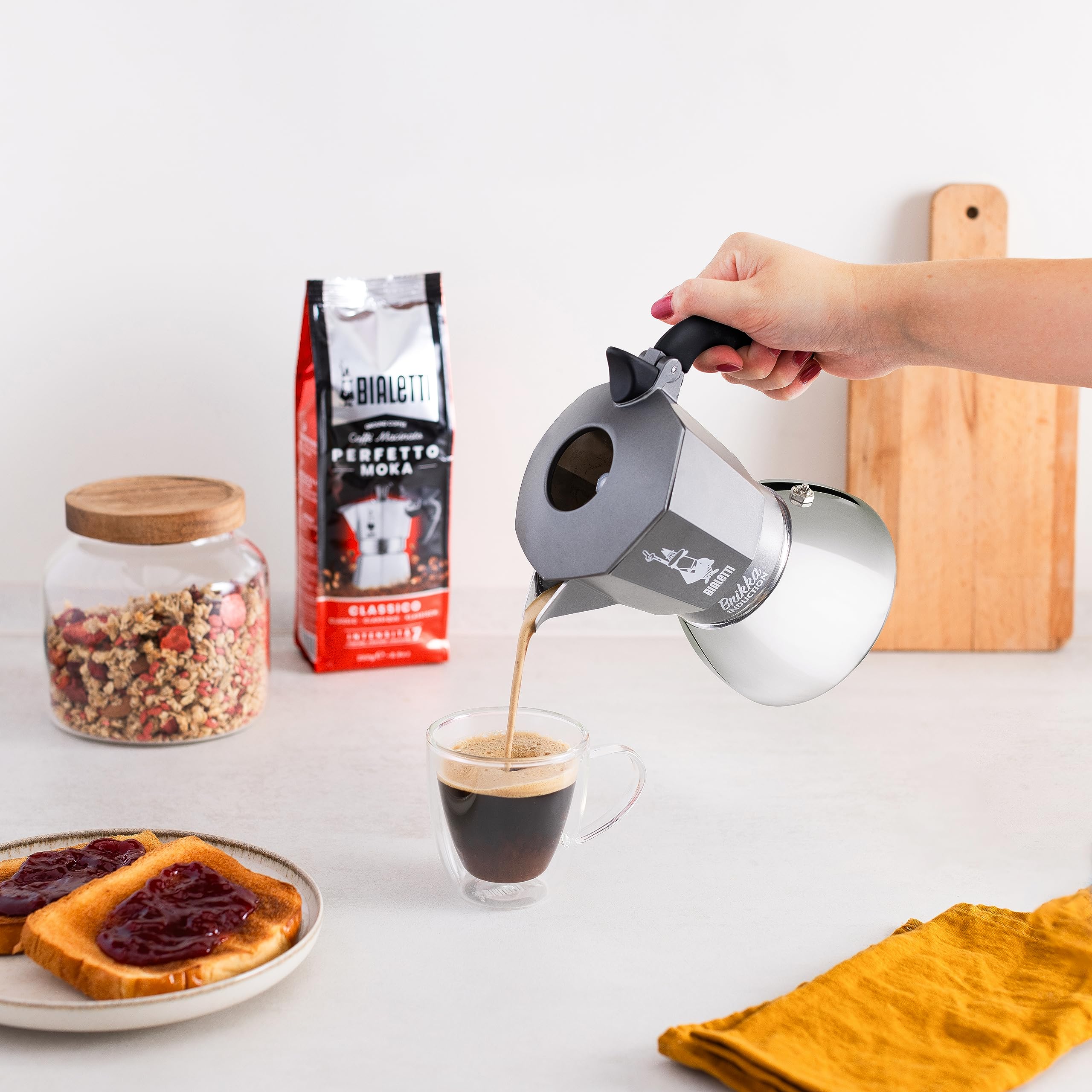 Brikka Induction coffee maker with soft touch handle