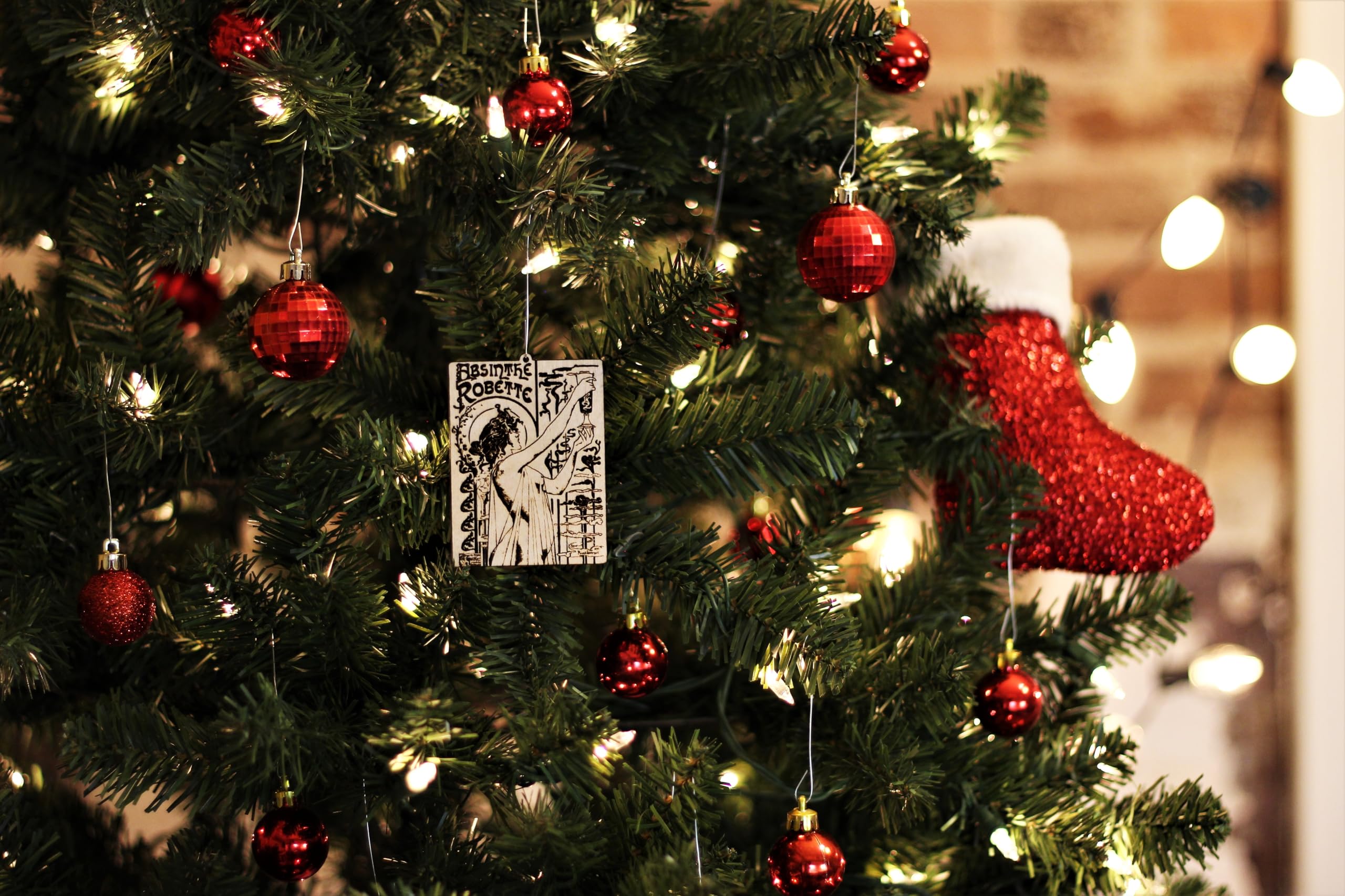 Birch wood ornament with hanging hardware