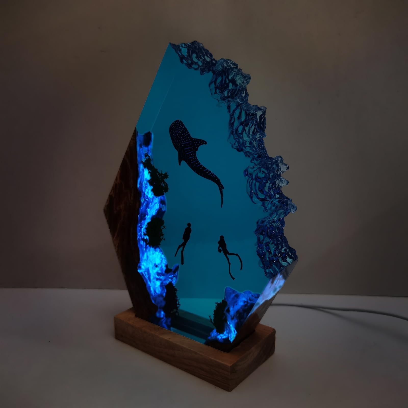 Birthday gift resin lamp handmade ocean scene