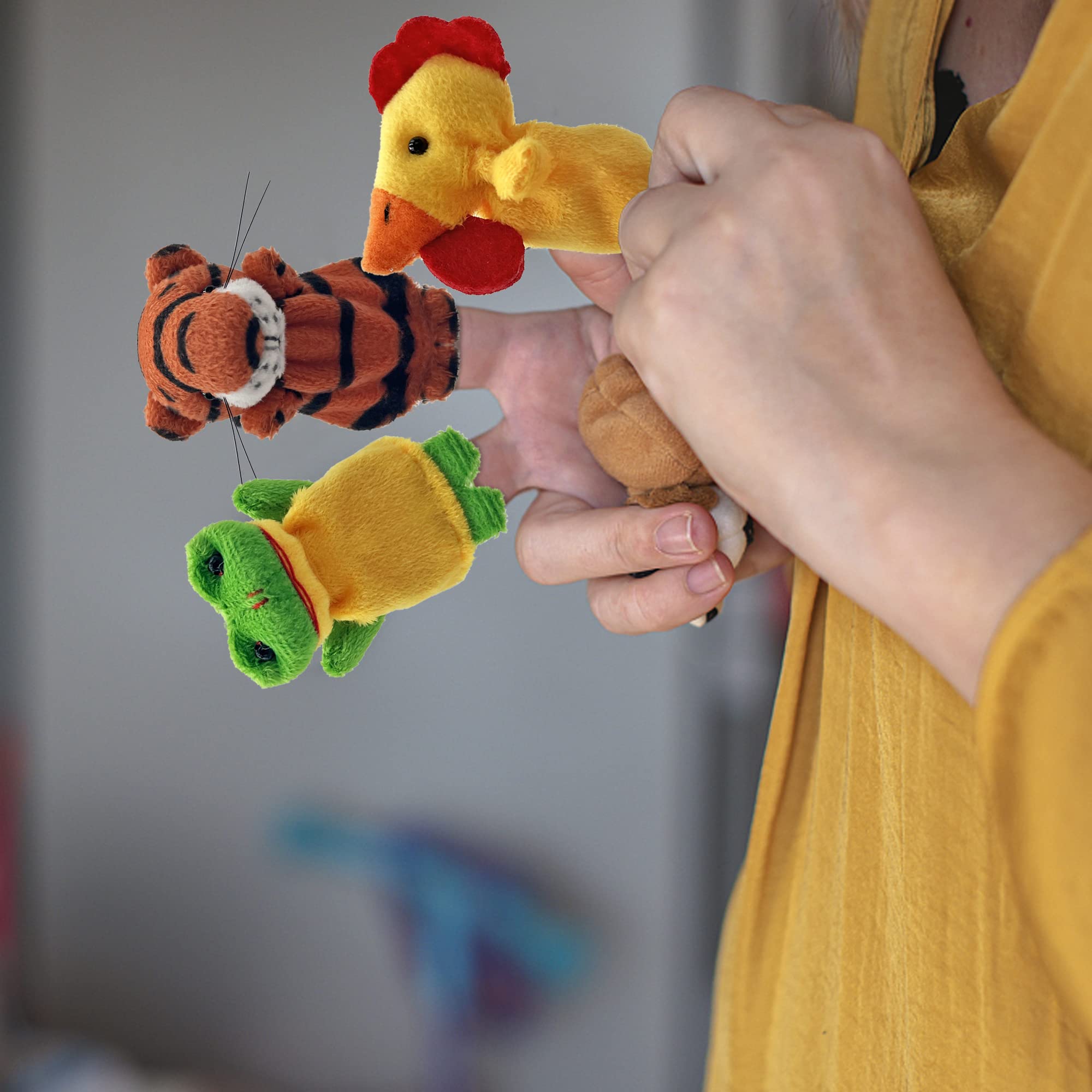 Birthday party finger puppets for gifts and decor