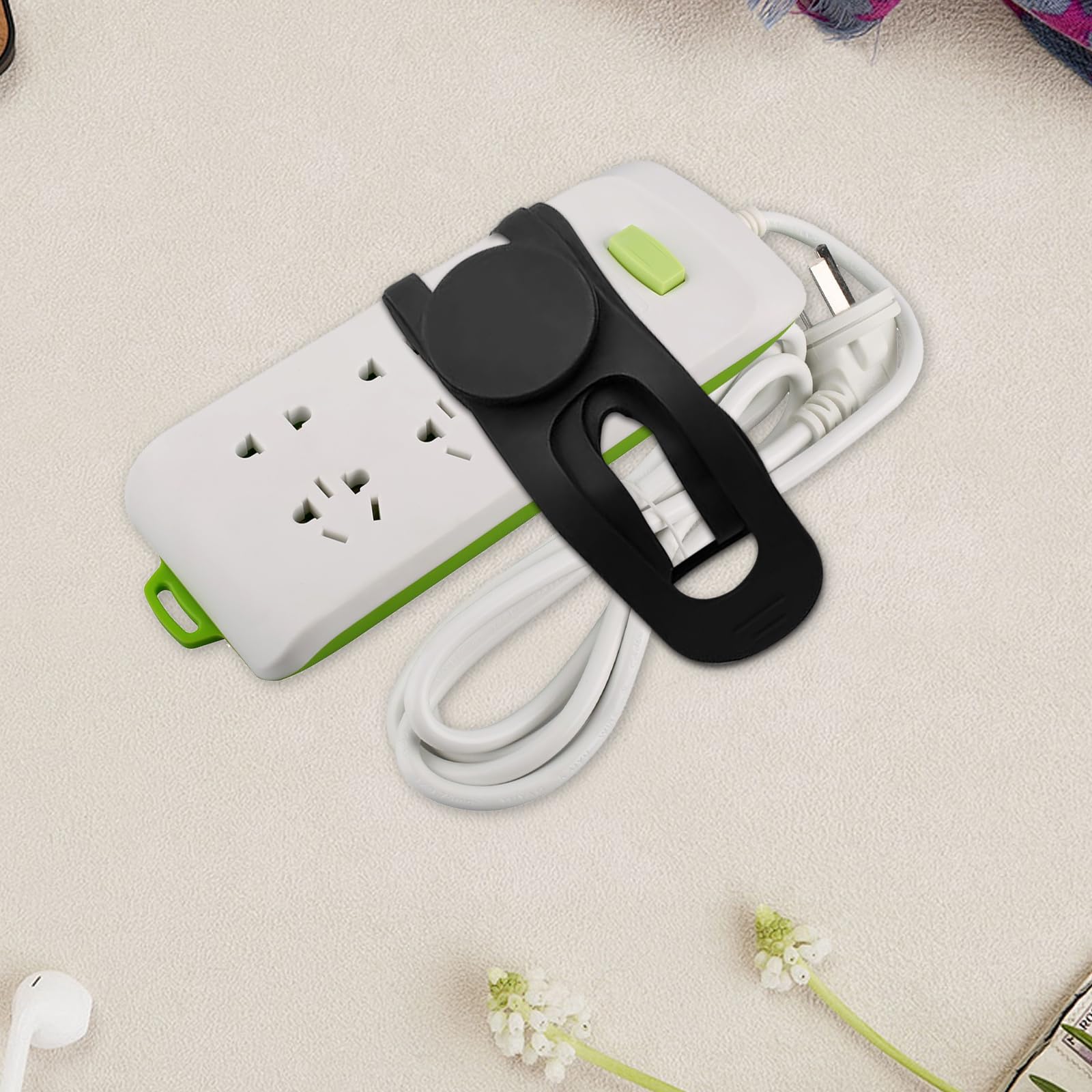 Black and gray silicone strap for fixing lids and other items