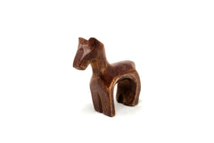 Blade Runner 2049 wooden horse carving