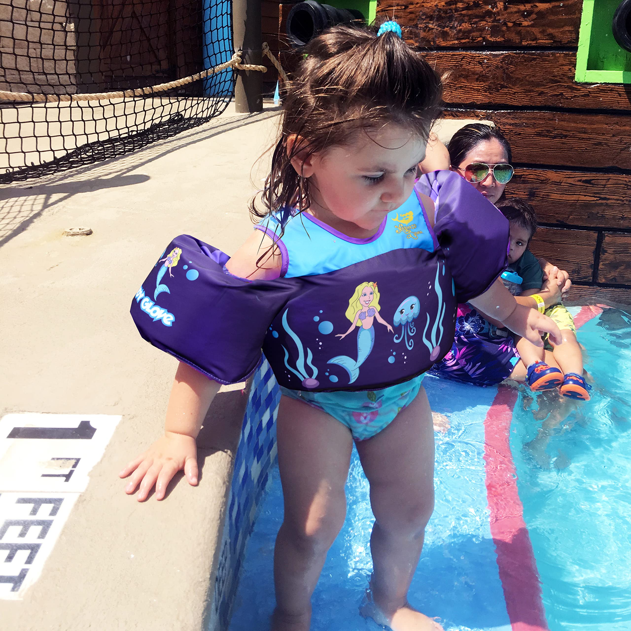 Body Glove Paddle Pals Aquatic Shark swim vest for pool and beach