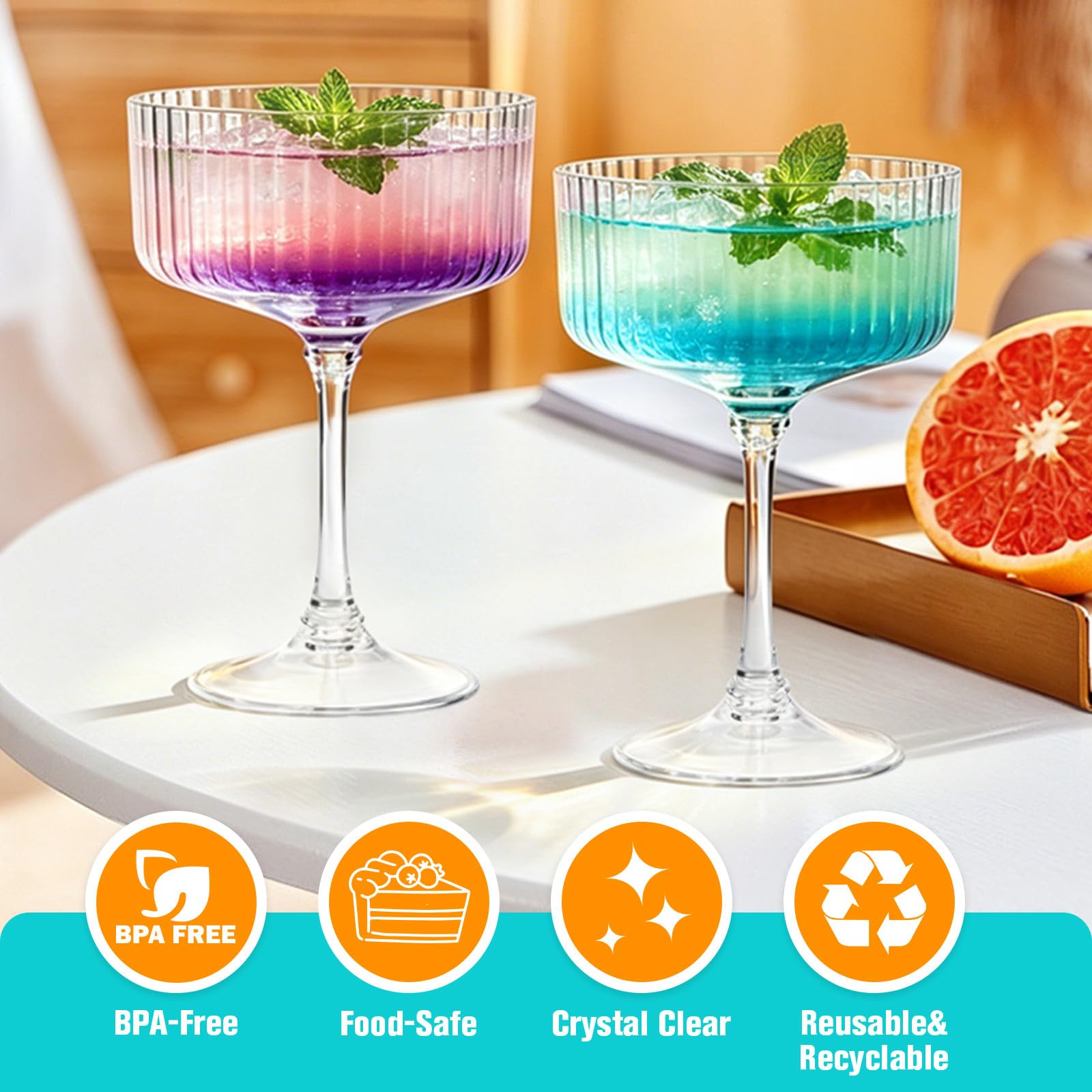 Stackable plastic martini glasses for champagne towers
