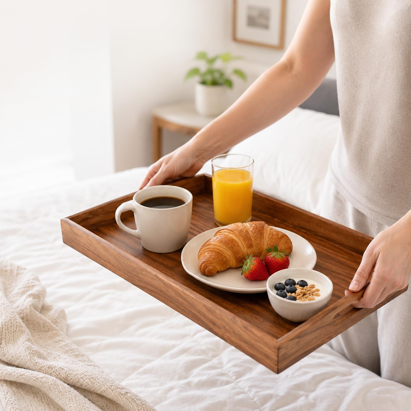 dinner tray suitable for kitchen or dining area