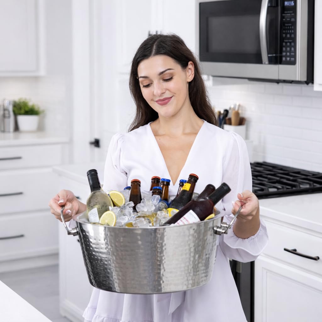 Leak-proof conjoined metal beverage tub