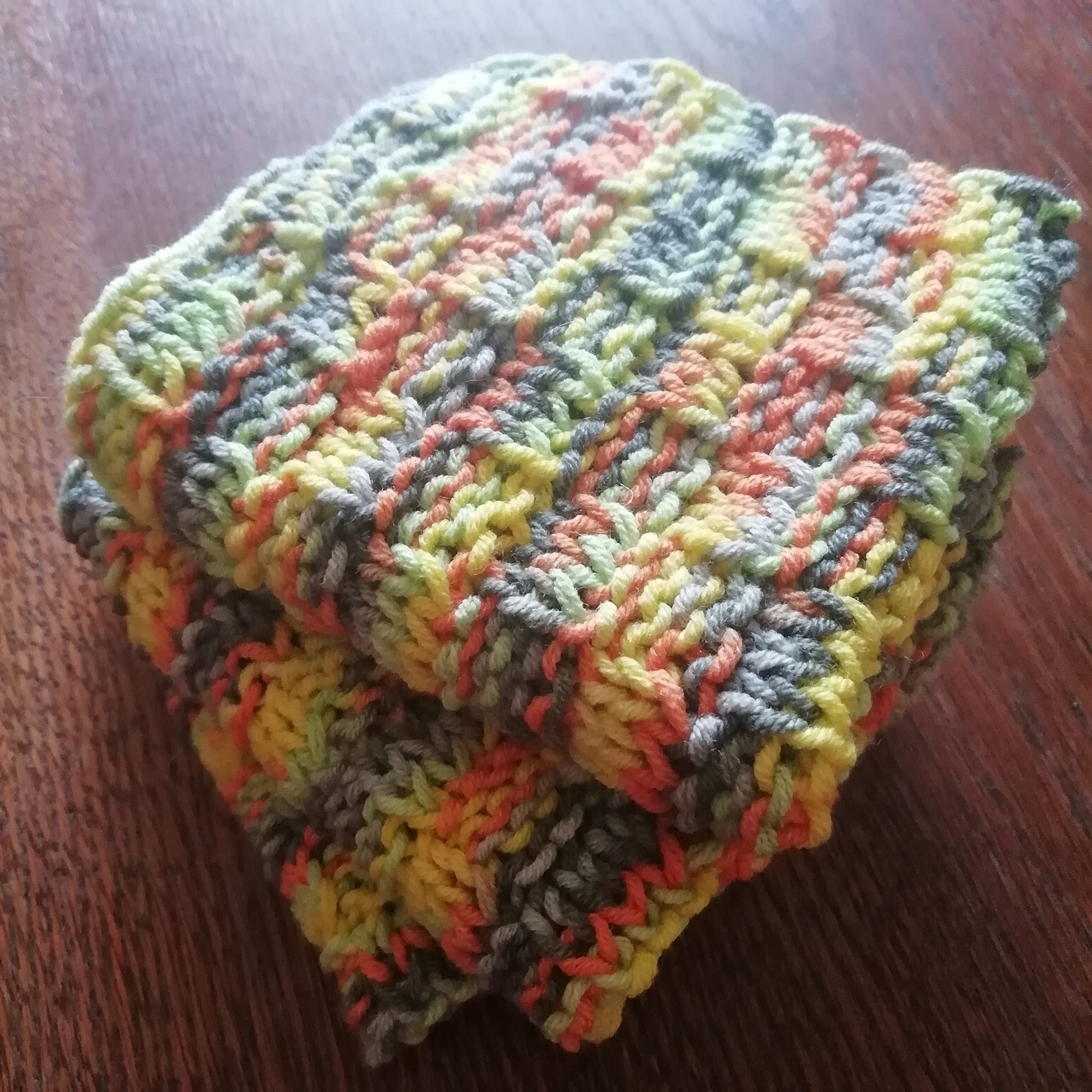 Natural very absorbent cotton washcloths for drying