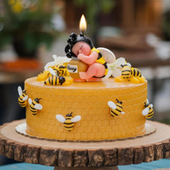 CabyGift soy beeswax candle bee decor