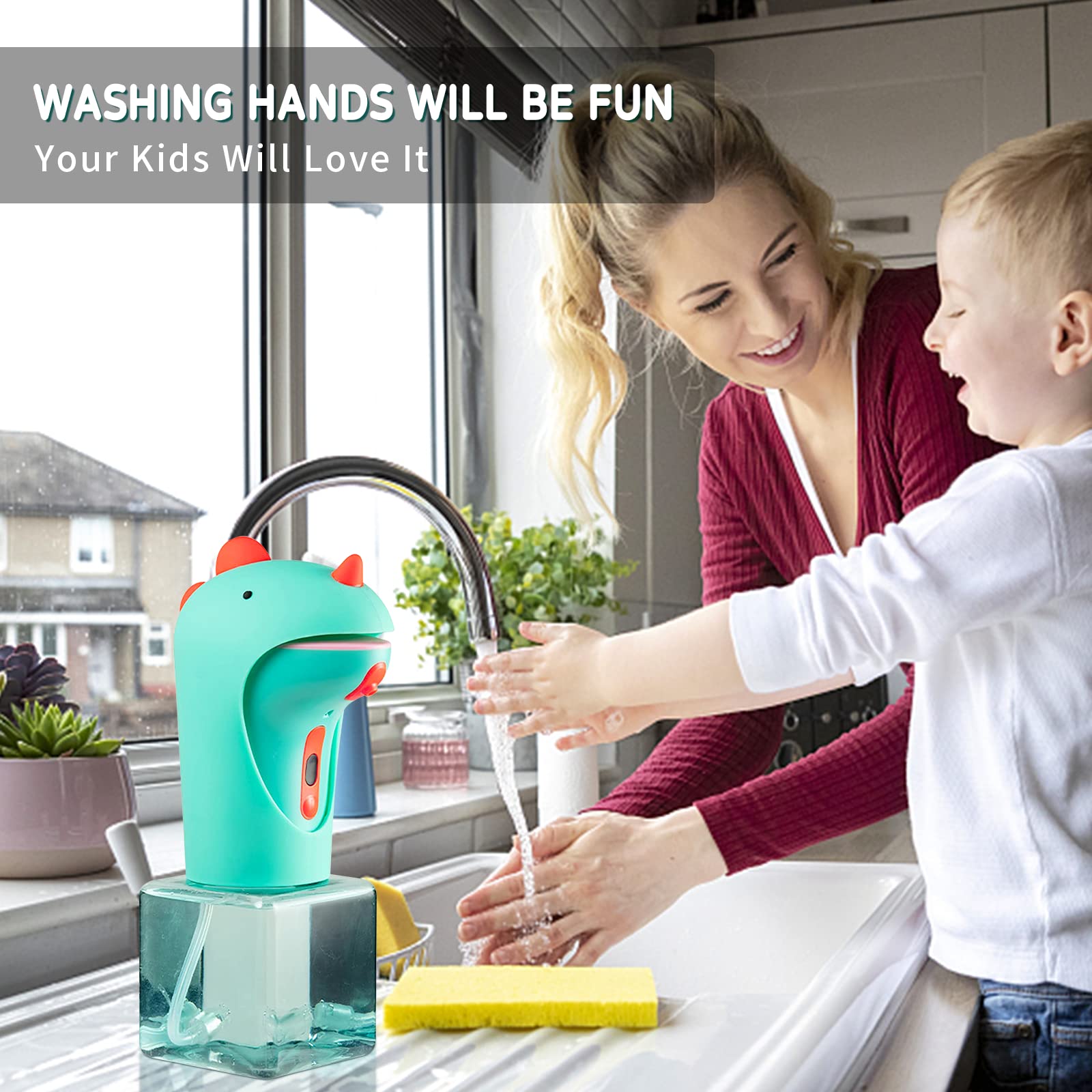 Touchless foaming dispenser with PIR sensor