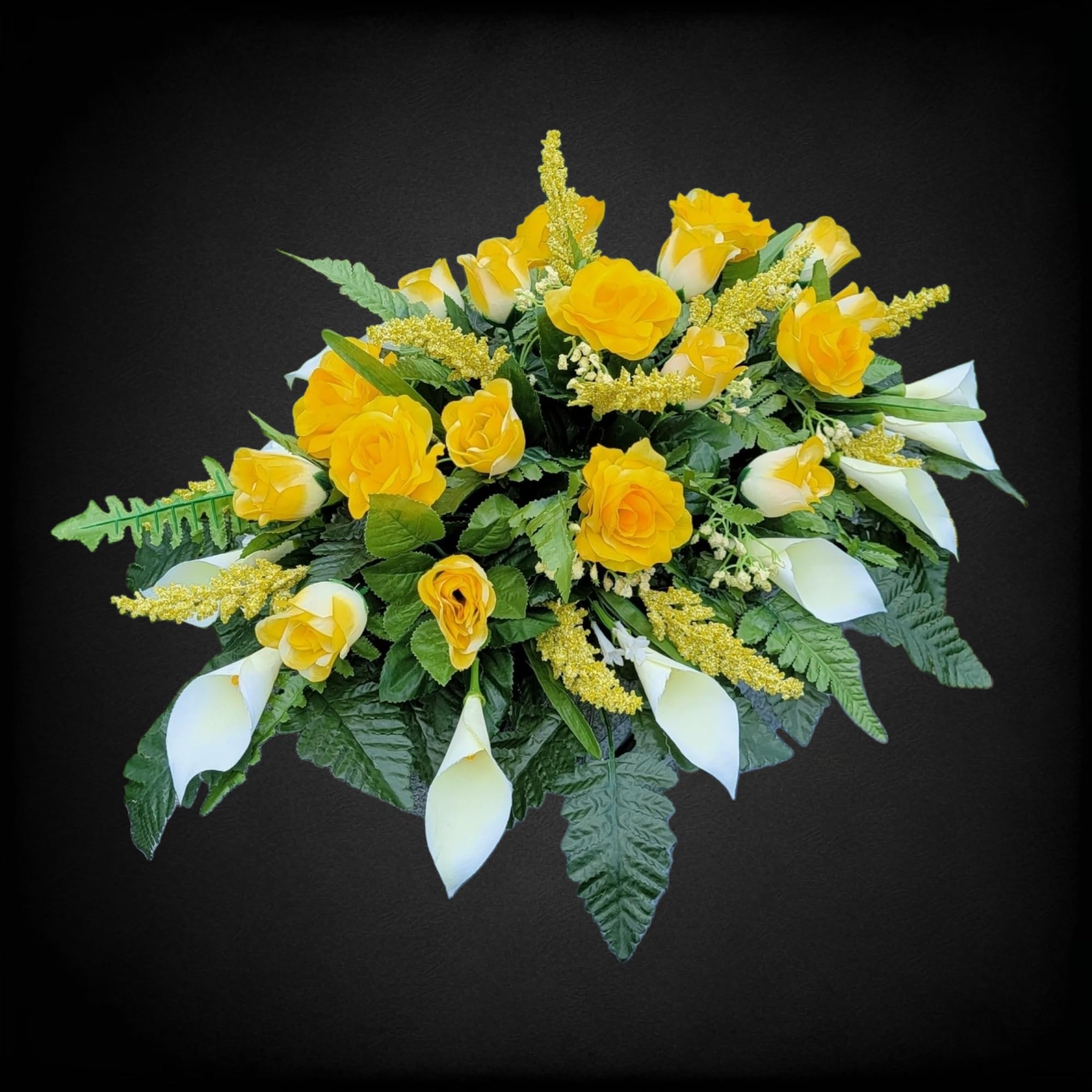 Metal headstone saddle frame with four legs and rubber tips