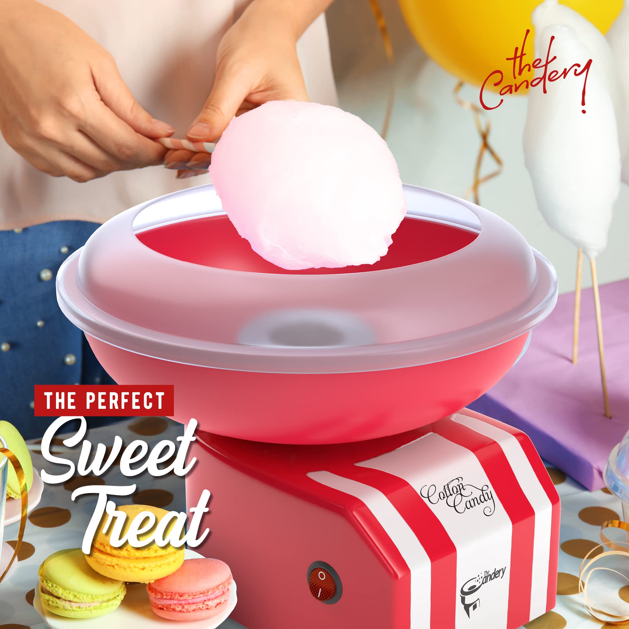 Sugar scoop included with Candery cotton candy kit