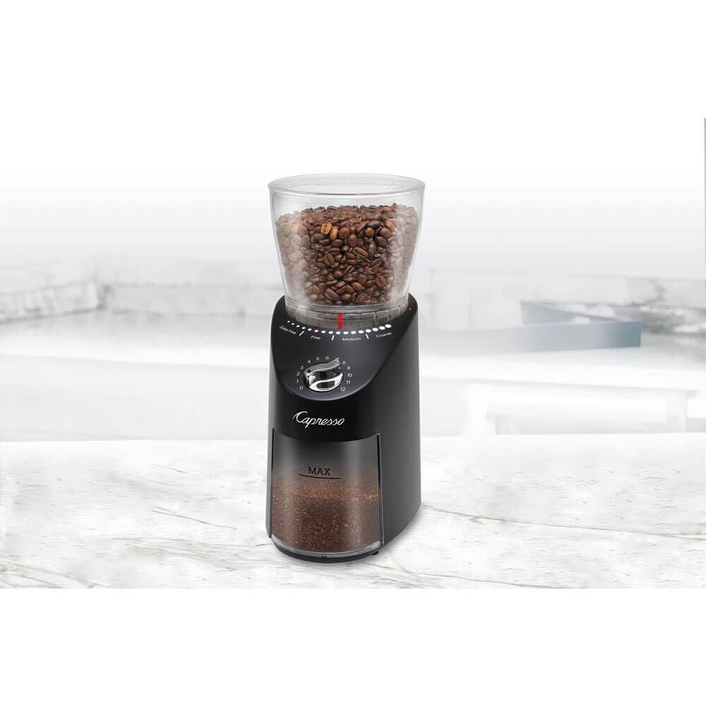 Removable ground coffee container detail