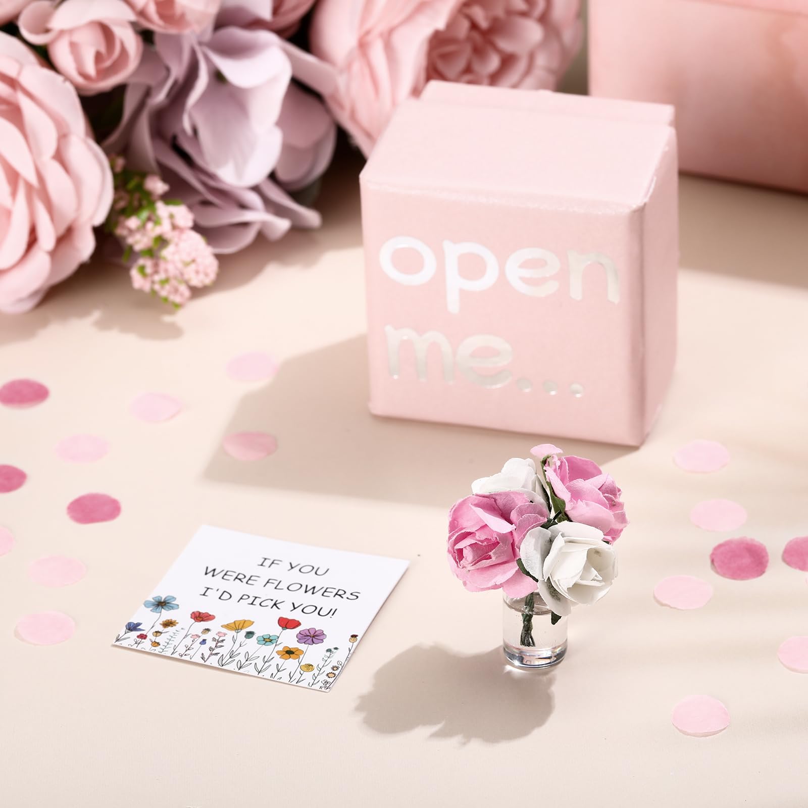 card size 4x4 cm and box size 5x5 cm
