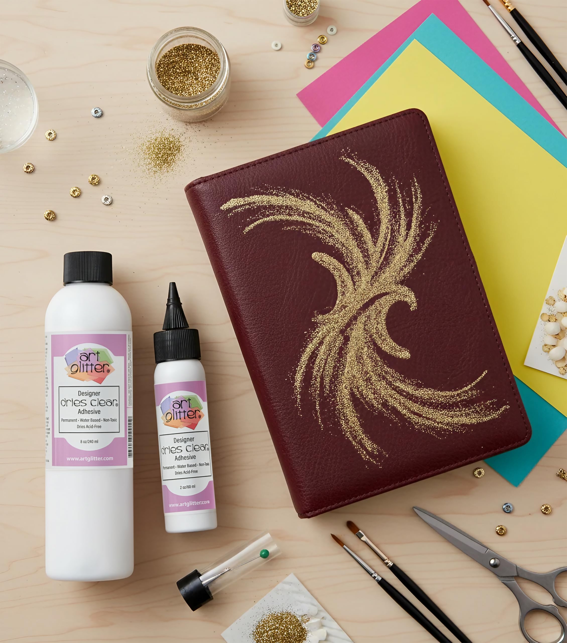 Art Institute Glitter glue kit packaging and components