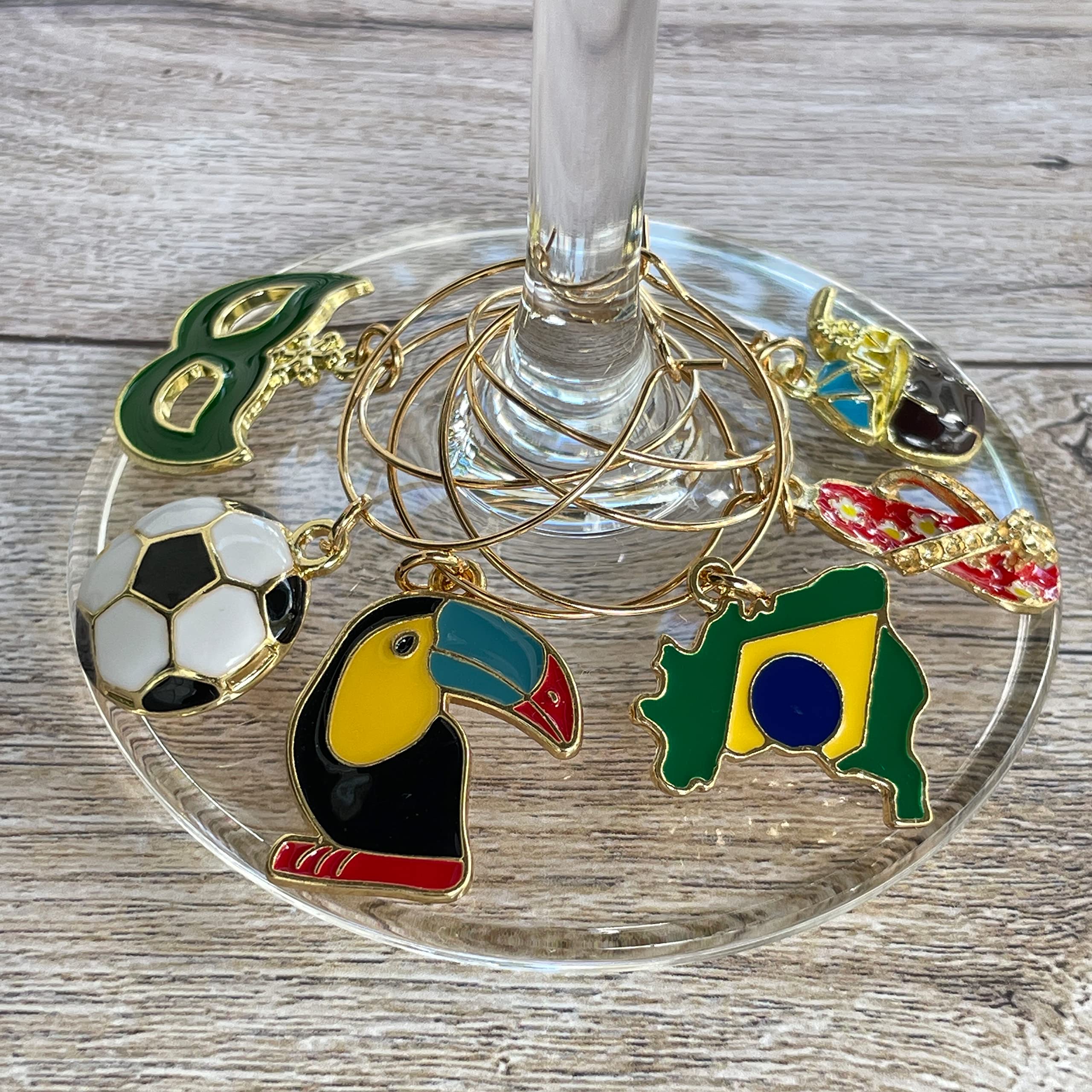 carneval mask toucan charm for wine glasses