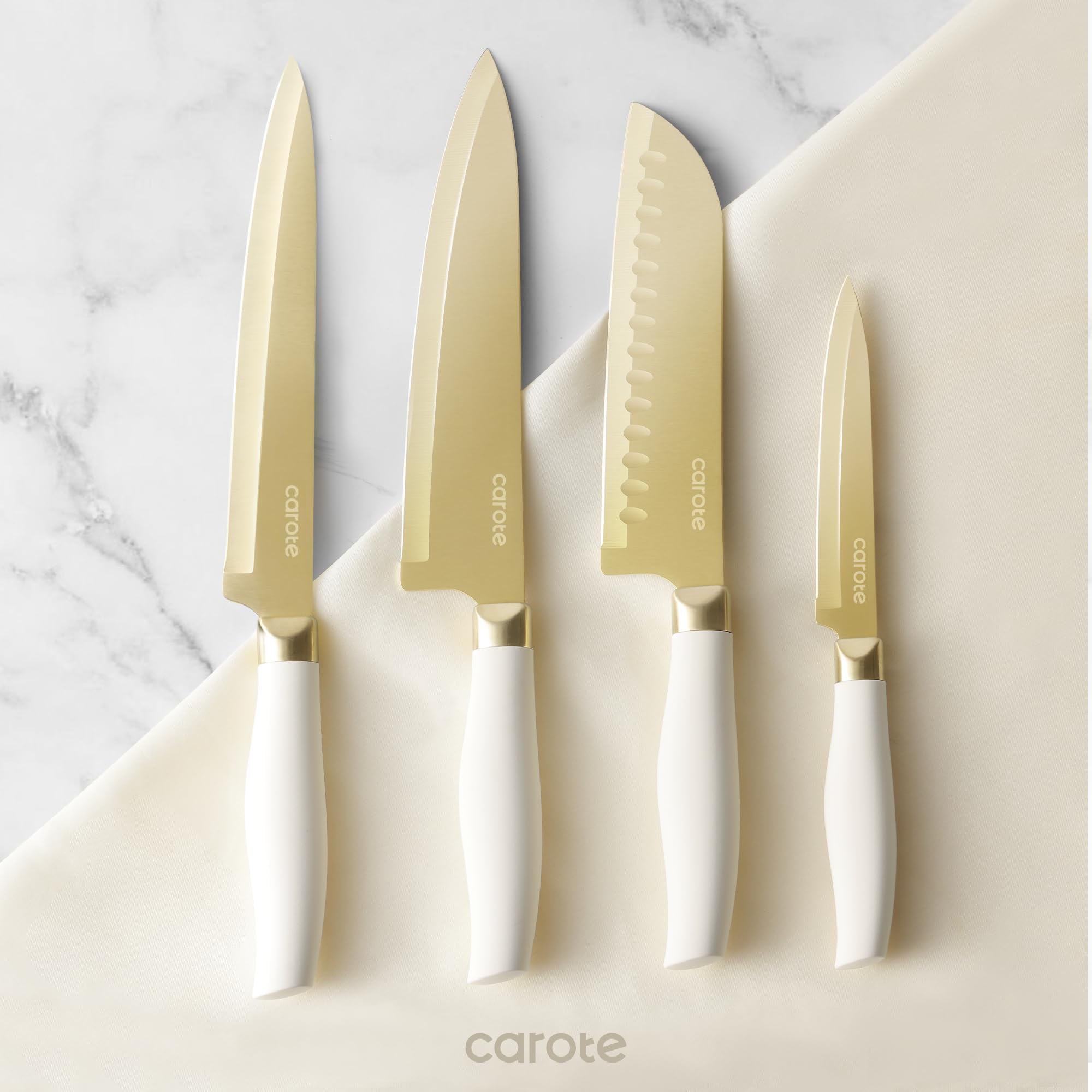 Six blade guards included with CAROTE knife set