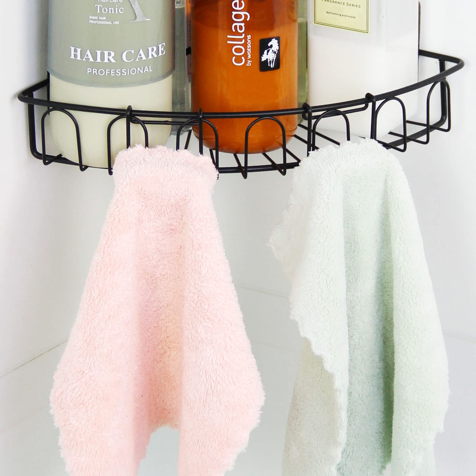 Larger and smaller corner shelves for varied items