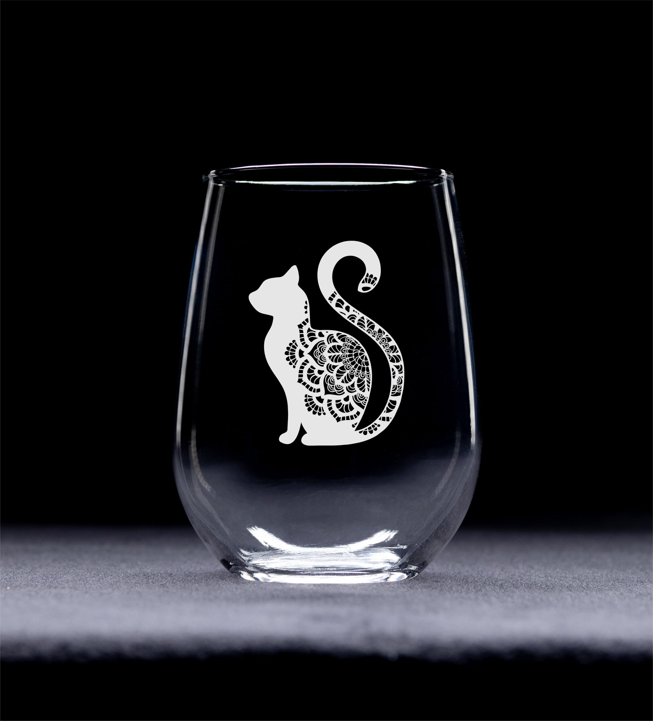 etched sitting cat design on stemless wine glass