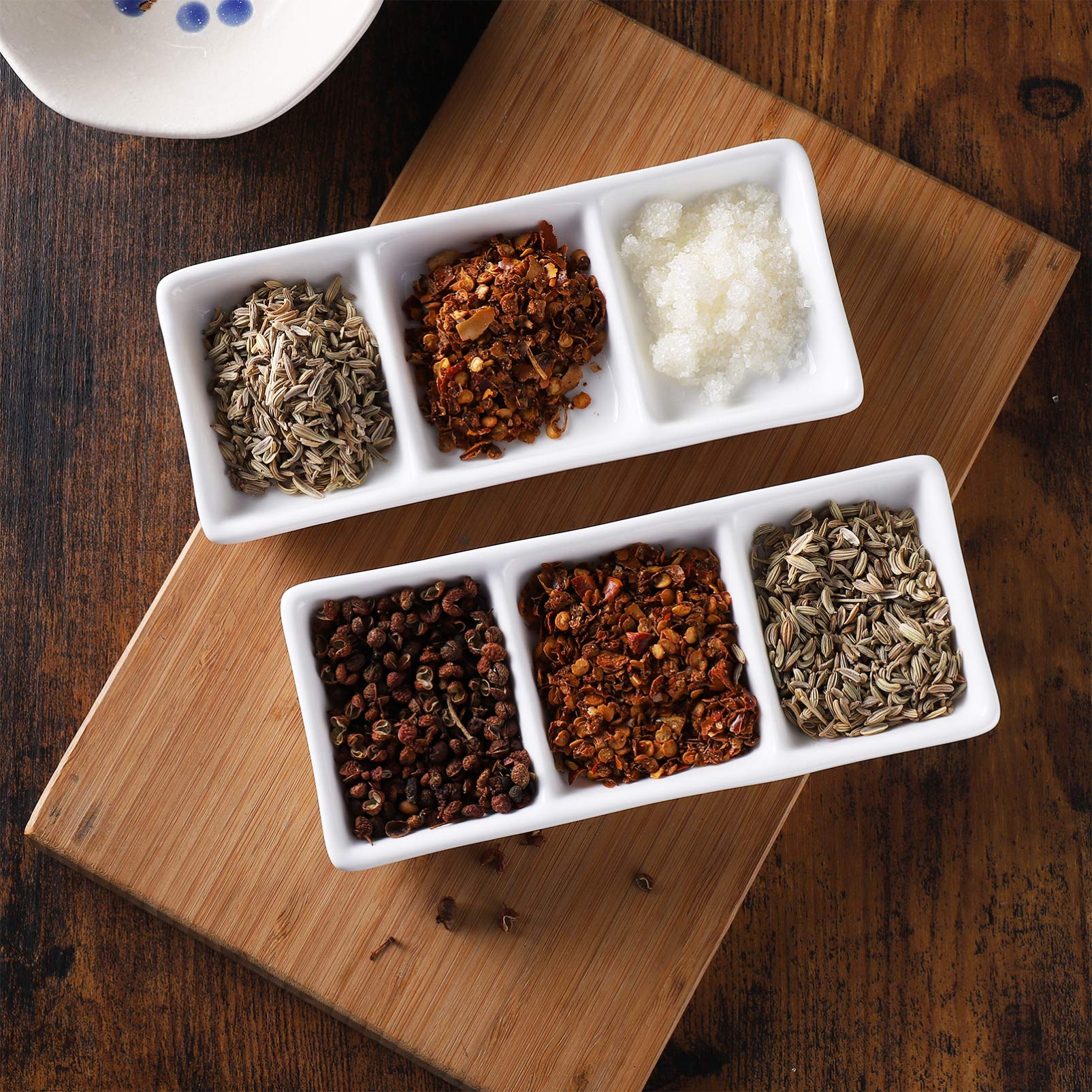 Compact 14.8 x 6 x 2 cm rectangular ceramic platter by DOITOOL