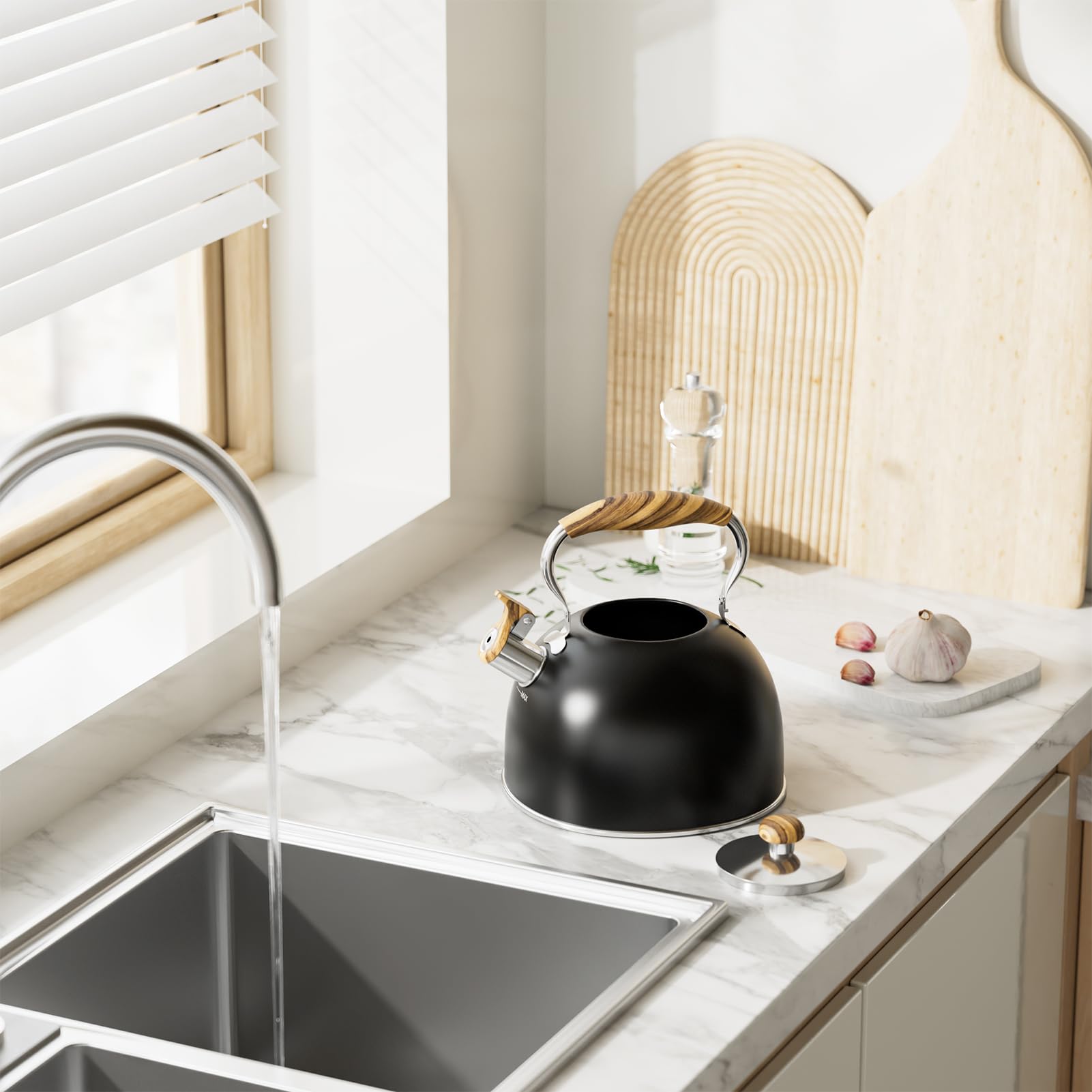 Max waterline note for Chefbar tea kettle
